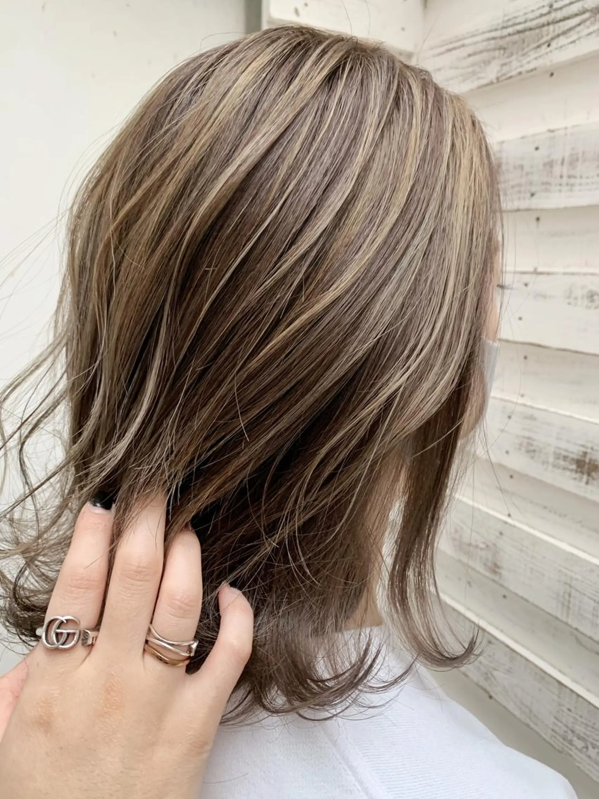 セミロング カラー ヘアアレンジ 指名支持率NO.1 スタイリストのヘアスタイル