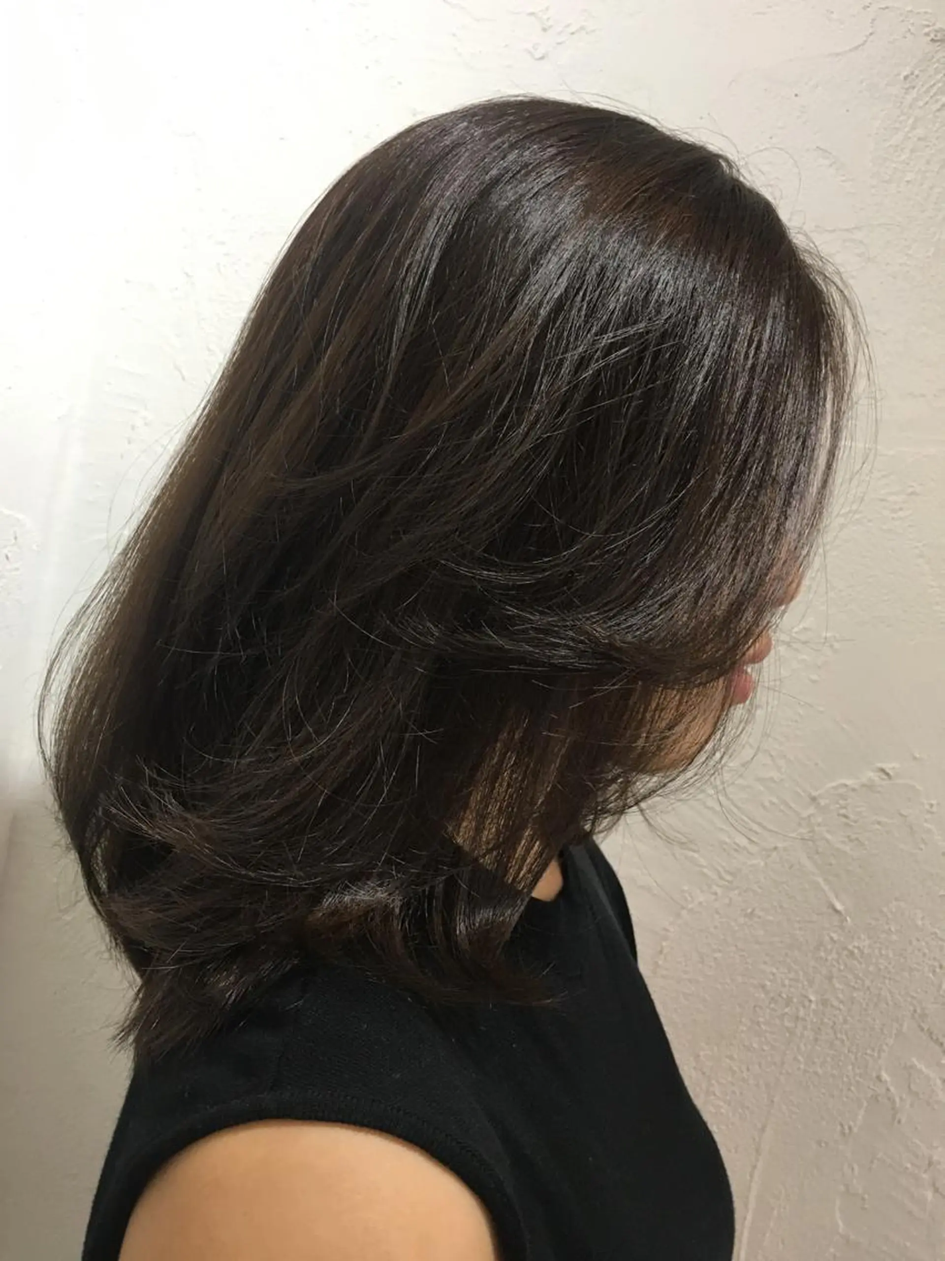 ミディアム カット トリートメント MK エムのヘアスタイル