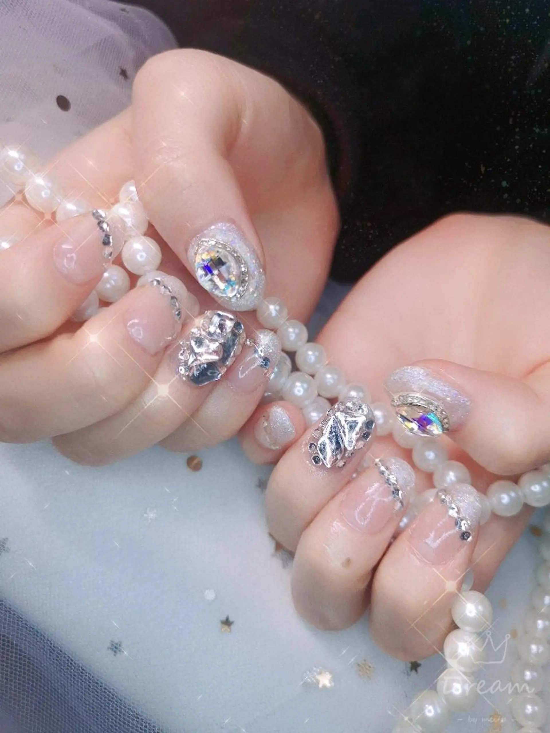 ミディアム ネイル ネイリストゆか💅 長さだし、深爪矯正のネイルデザイン