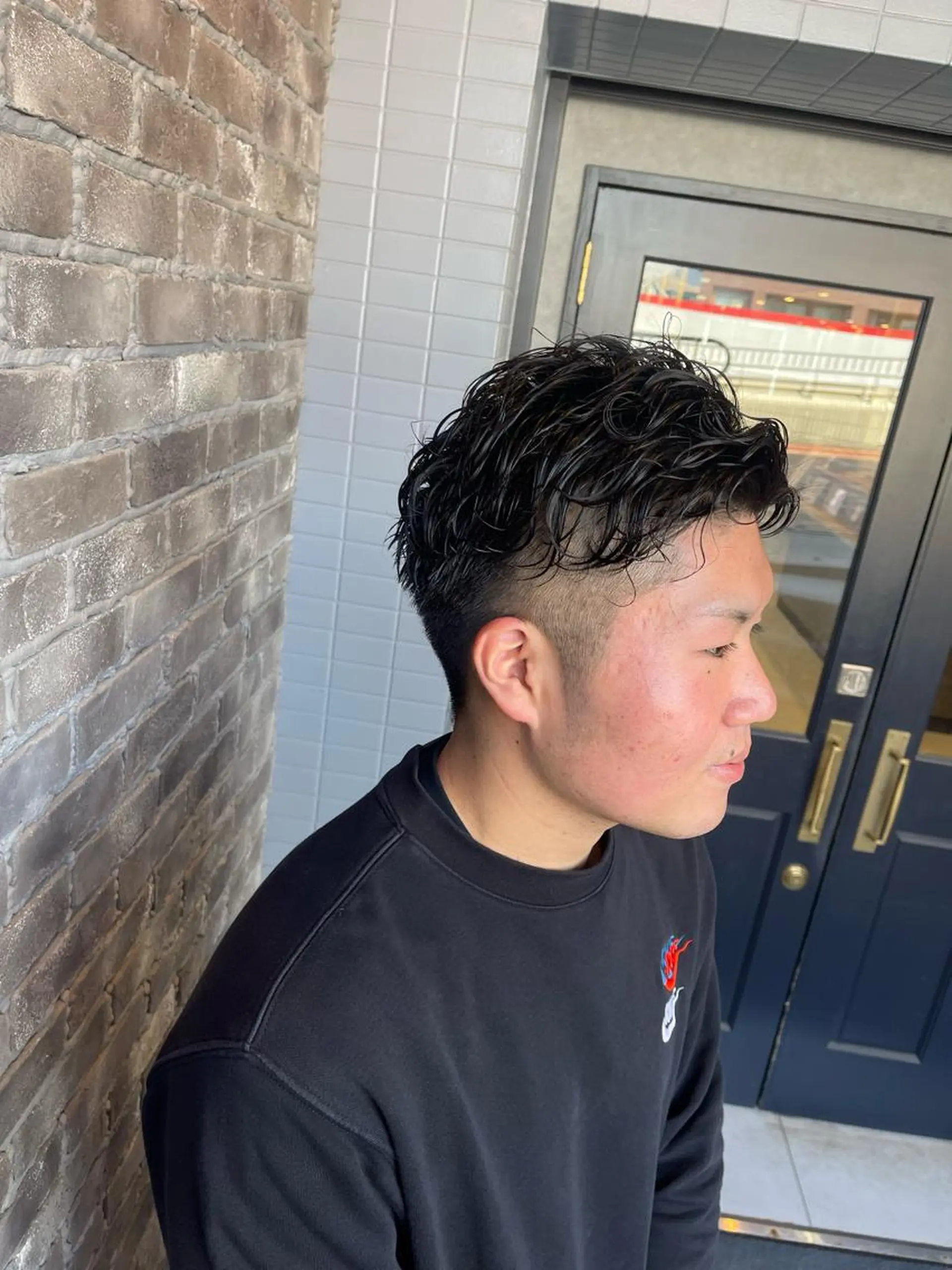 ショート パーマ メンズ ショートとレイヤーが 好きな人|三浦翔のヘアスタイル