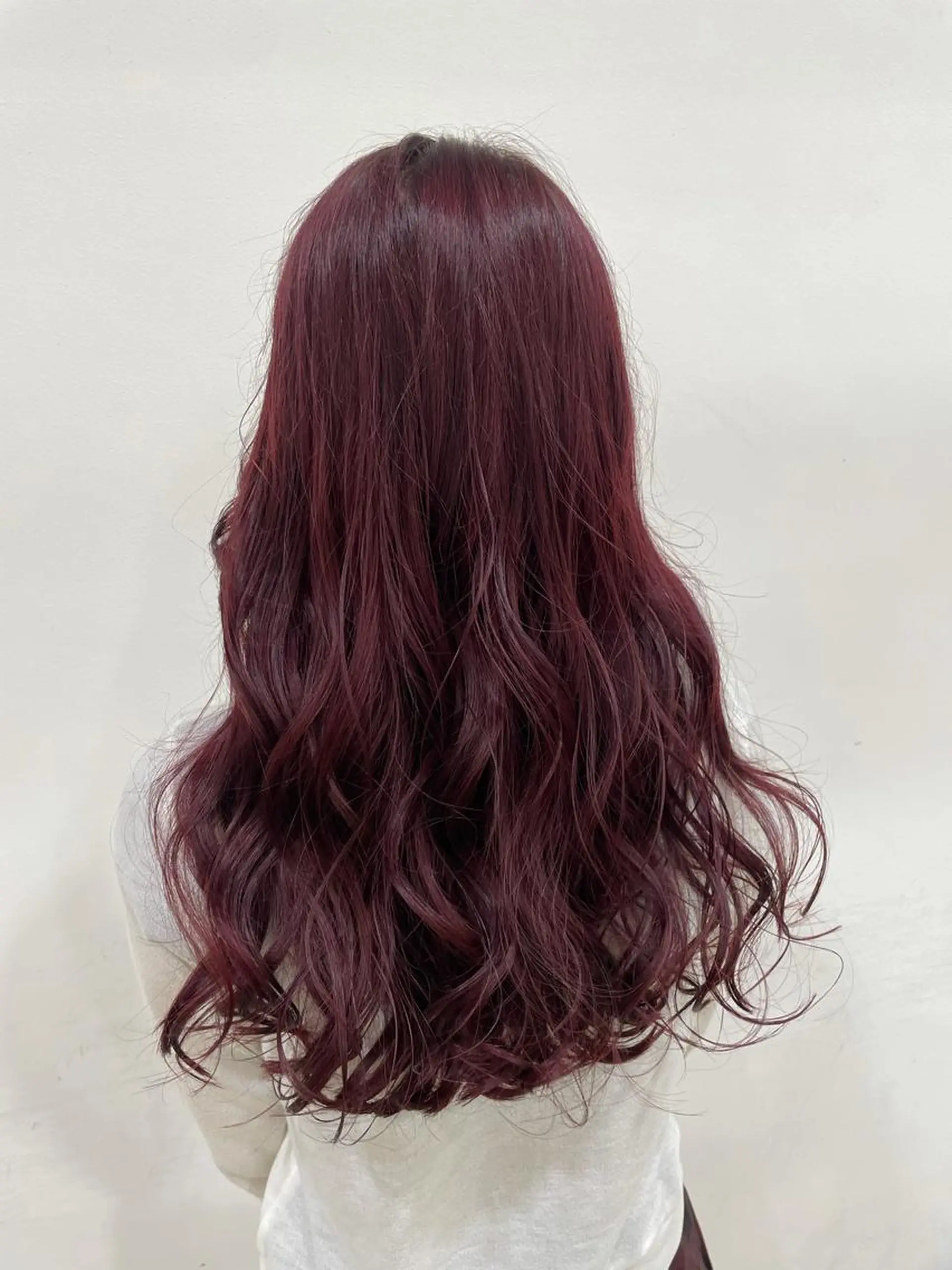 ロング 韓国ハイトーン🦋 hikariのヘアスタイル