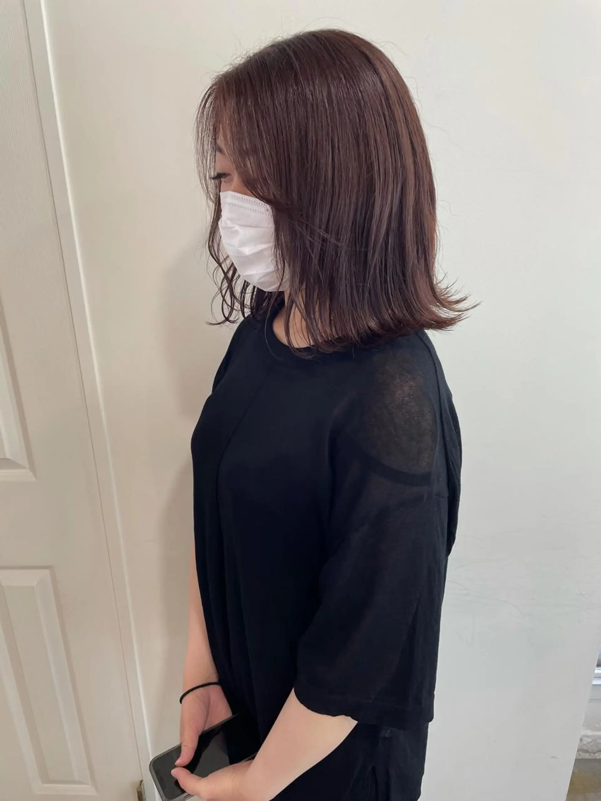 ミディアム カラー カット ヘアカラー トリートメント MIOベージュカラー 柔らかいカラーのヘアスタイル