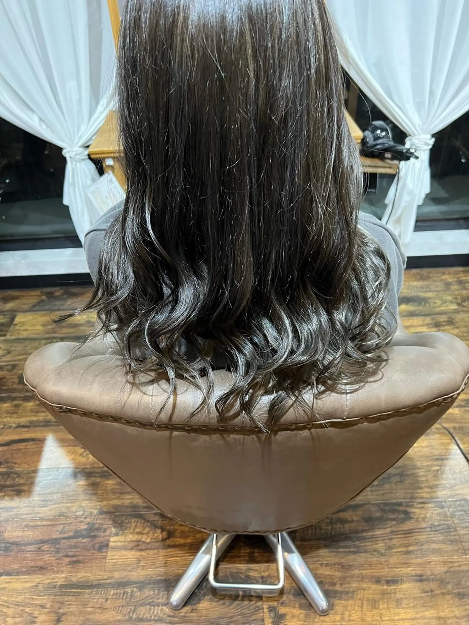 カラー 松永 かずきのヘアスタイル