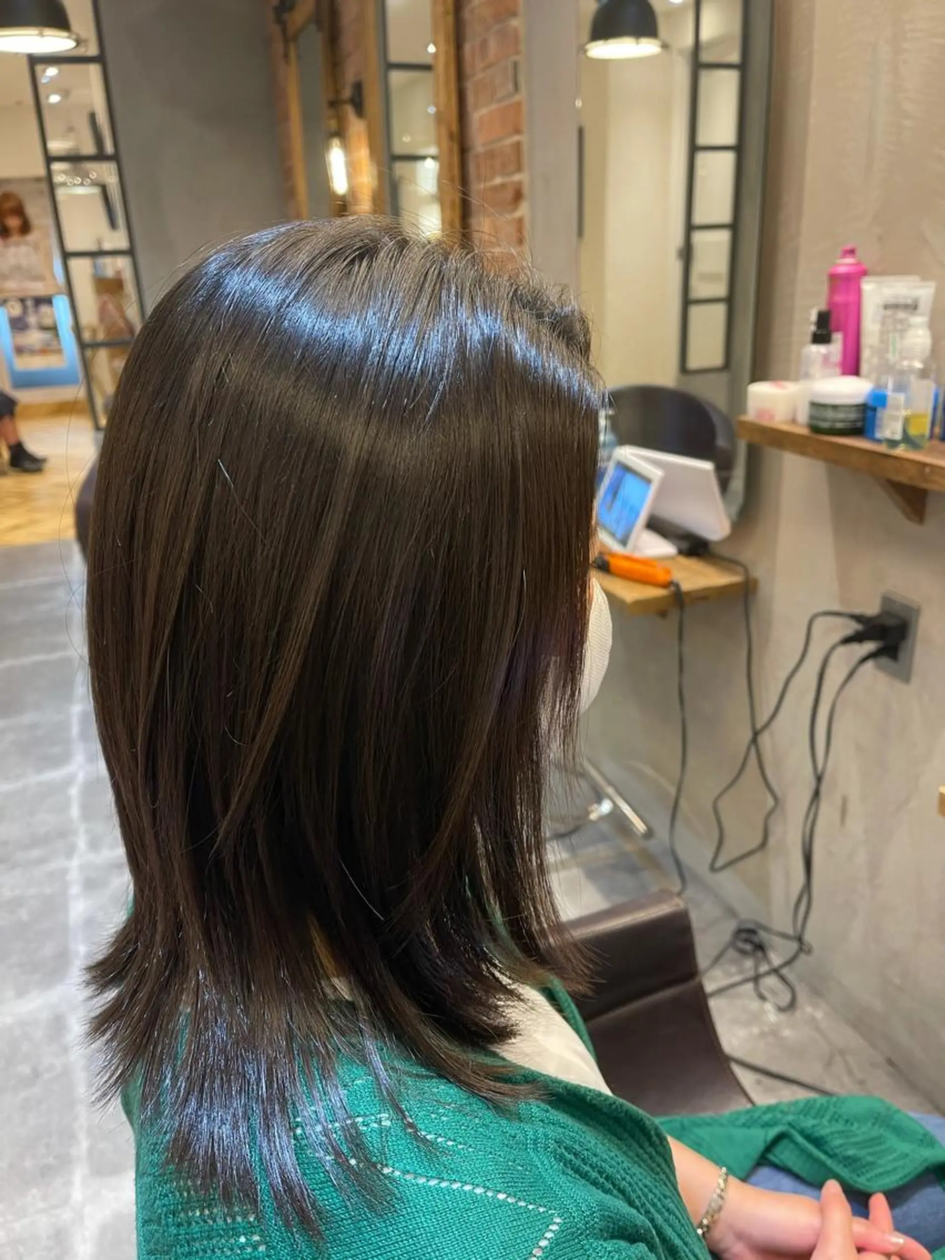 ミディアム 縮毛矯正 トリートメント 佐藤/本物志向の 髪質改善サロンのヘアスタイル