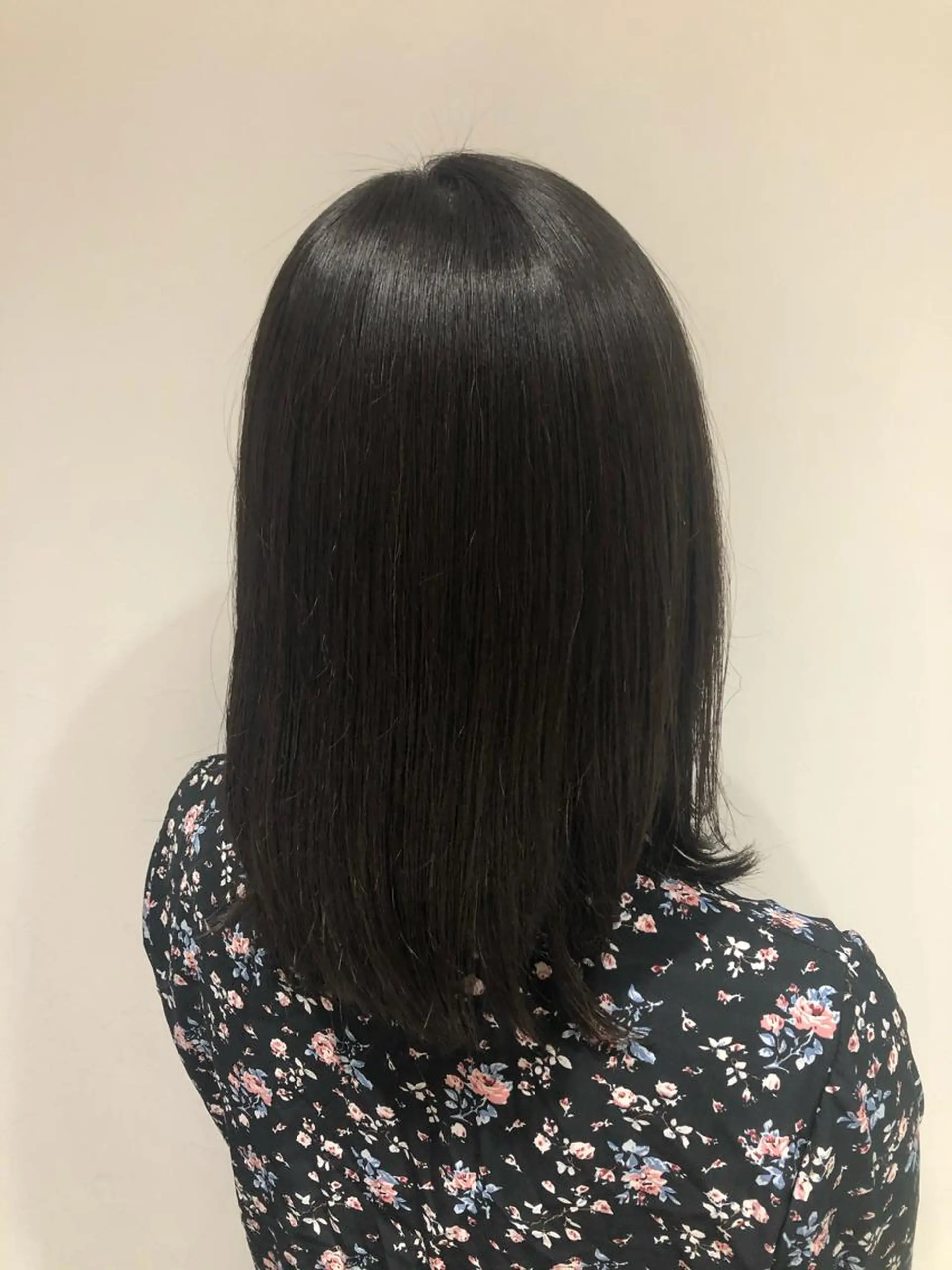 セミロング パーマ MINAMI 🌙のヘアスタイル