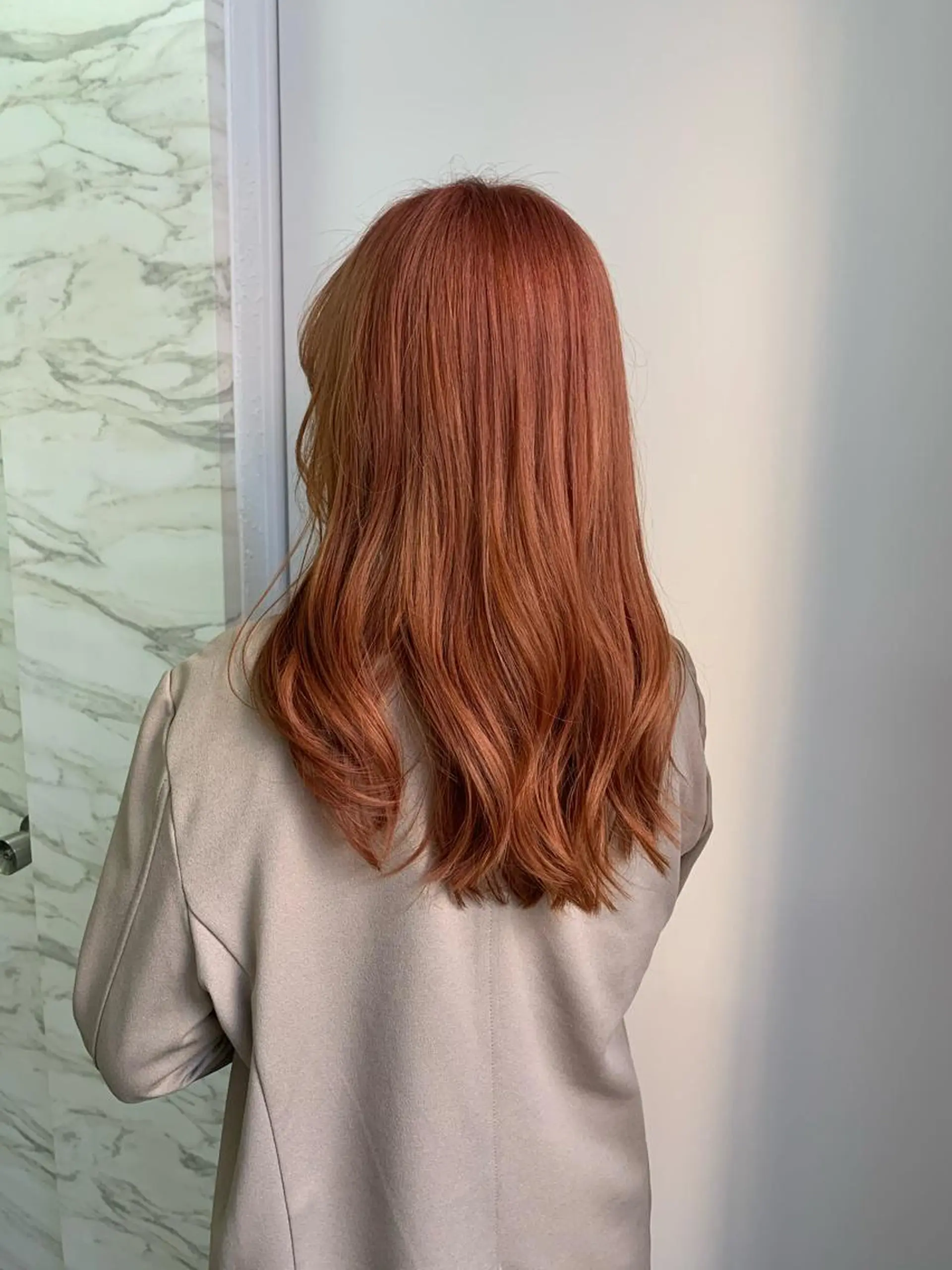 セミロング カラー 髪質改善period.所属・いしかわまい🎀 髪質改善特価サロンのヘアスタイル