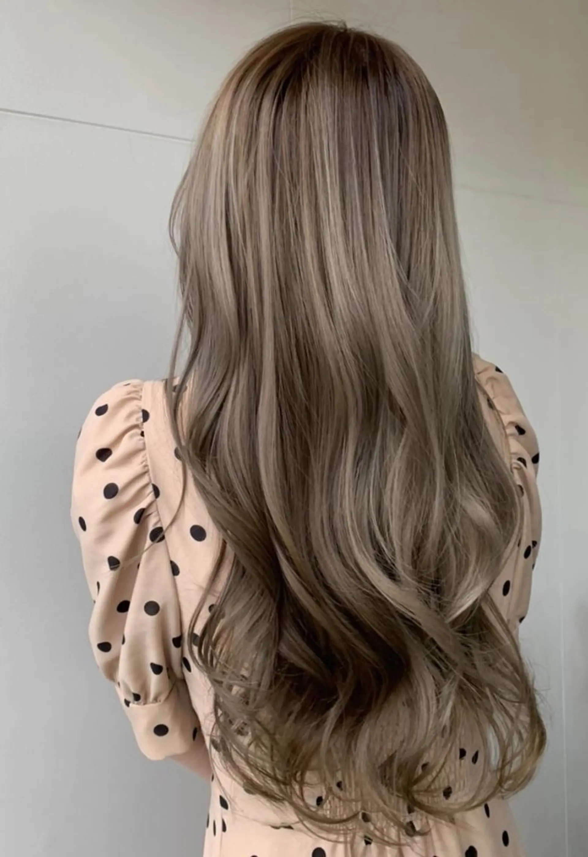 ロング パーマ アッシュ 外国人風カラー 髪質改善 小顔カット トリートメント カット パーマ Glimpse中津店 髪質改善/マツエクのヘアスタイル