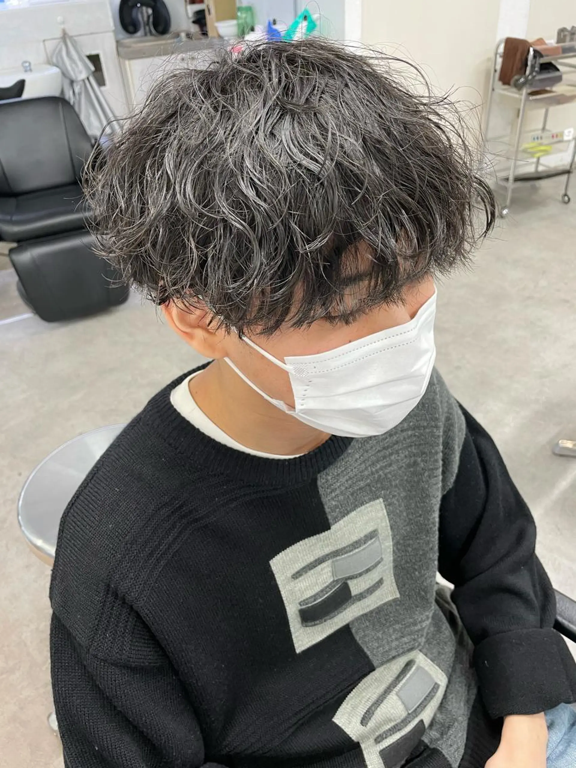 パーマ ヘアアレンジ メンズ 波巻きパーマ カット パーマ トリートメント ショートヘア原宿 fifth コシのヘアスタイル