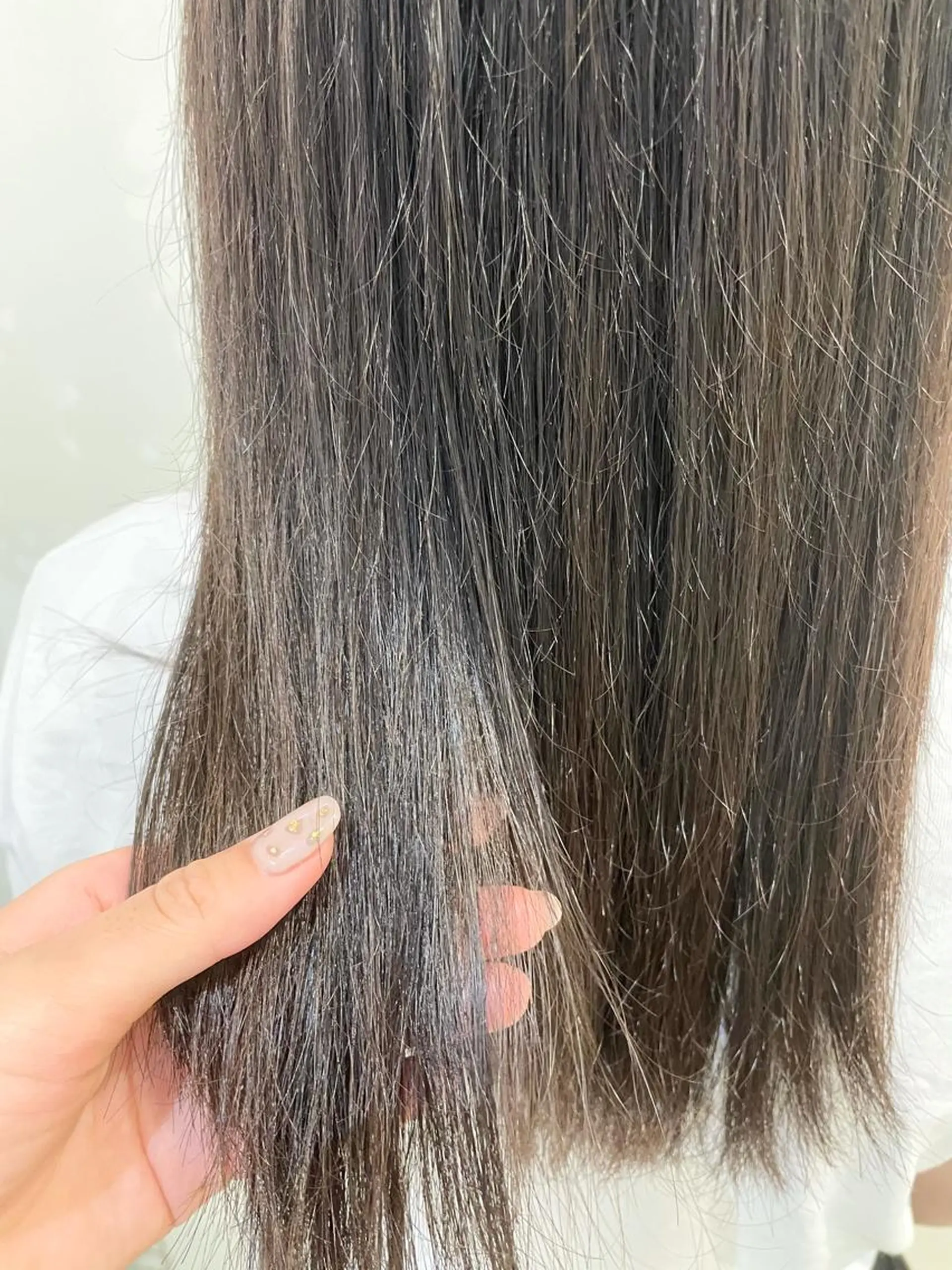 ロング 縮毛矯正 髪質改善カラー🤍 エクステ✨君島由実子のヘアスタイル