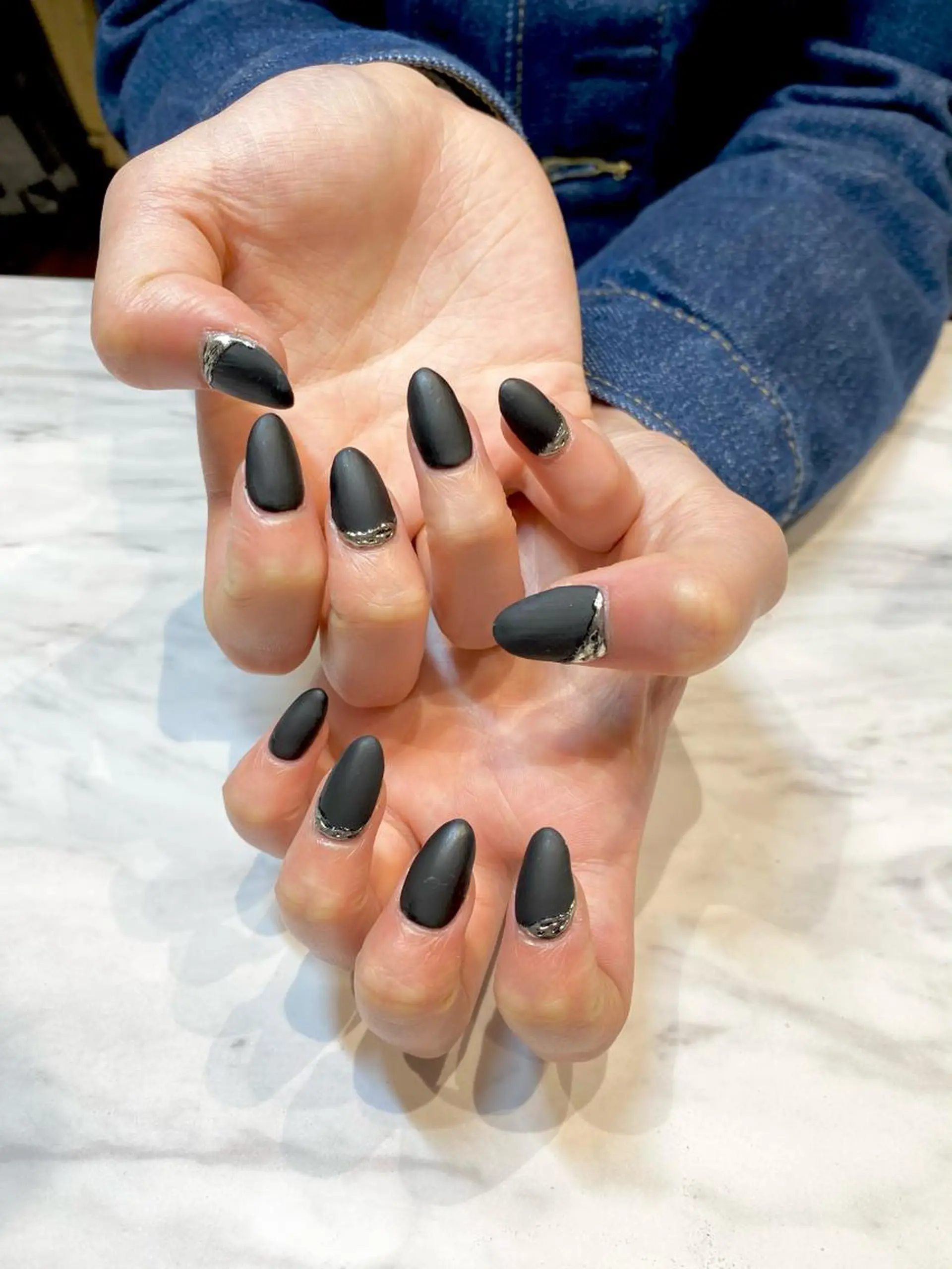 ネイル ハンドネイル 京都レイヤーカット/ 縮毛矯正/羽柴りくのヘアスタイル