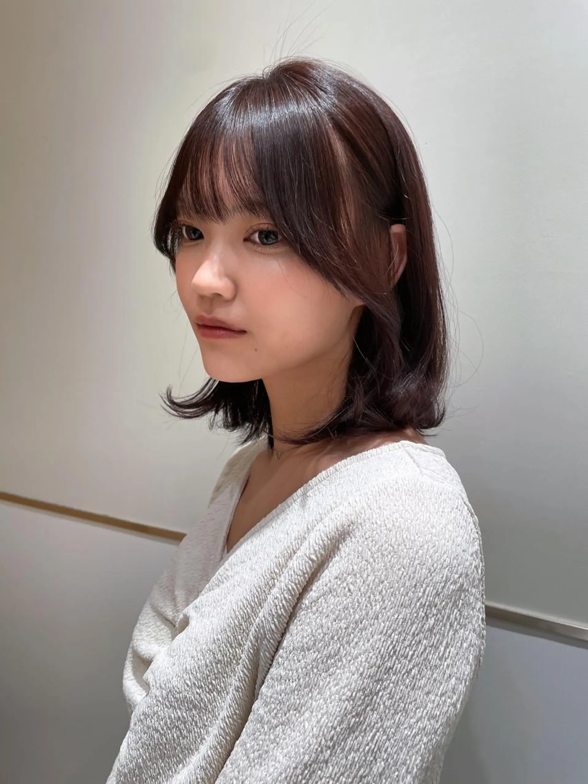 ミディアム カラー Toiro所属・🤎小顔レイヤー /ベージュ🤎友香のヘアスタイル