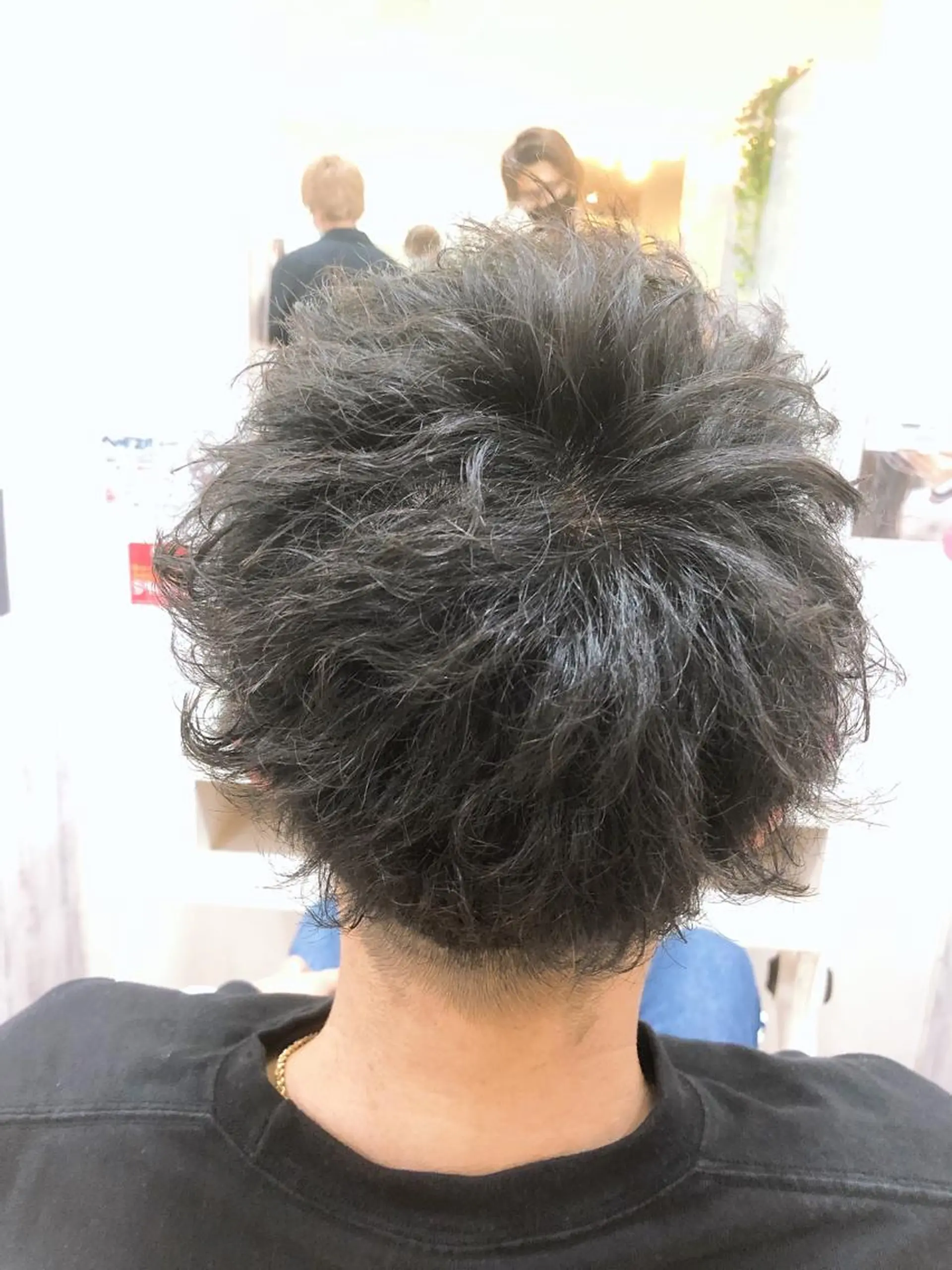 ショート パーマ メンズ 髪質改善× ハイライト溝江のヘアスタイル