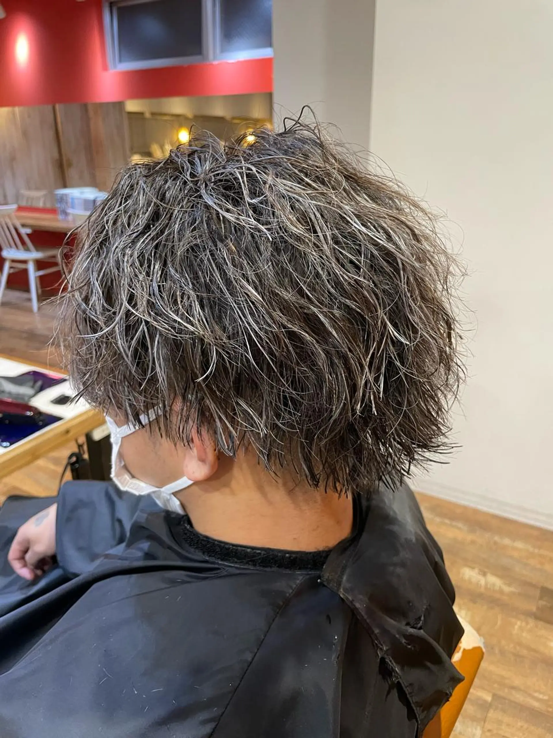 ミディアム カラー パーマ メンズ カット ヘアカラー トリートメント 🔥メンズ特化パーマ 🦖増田弘明🦖のヘアスタイル