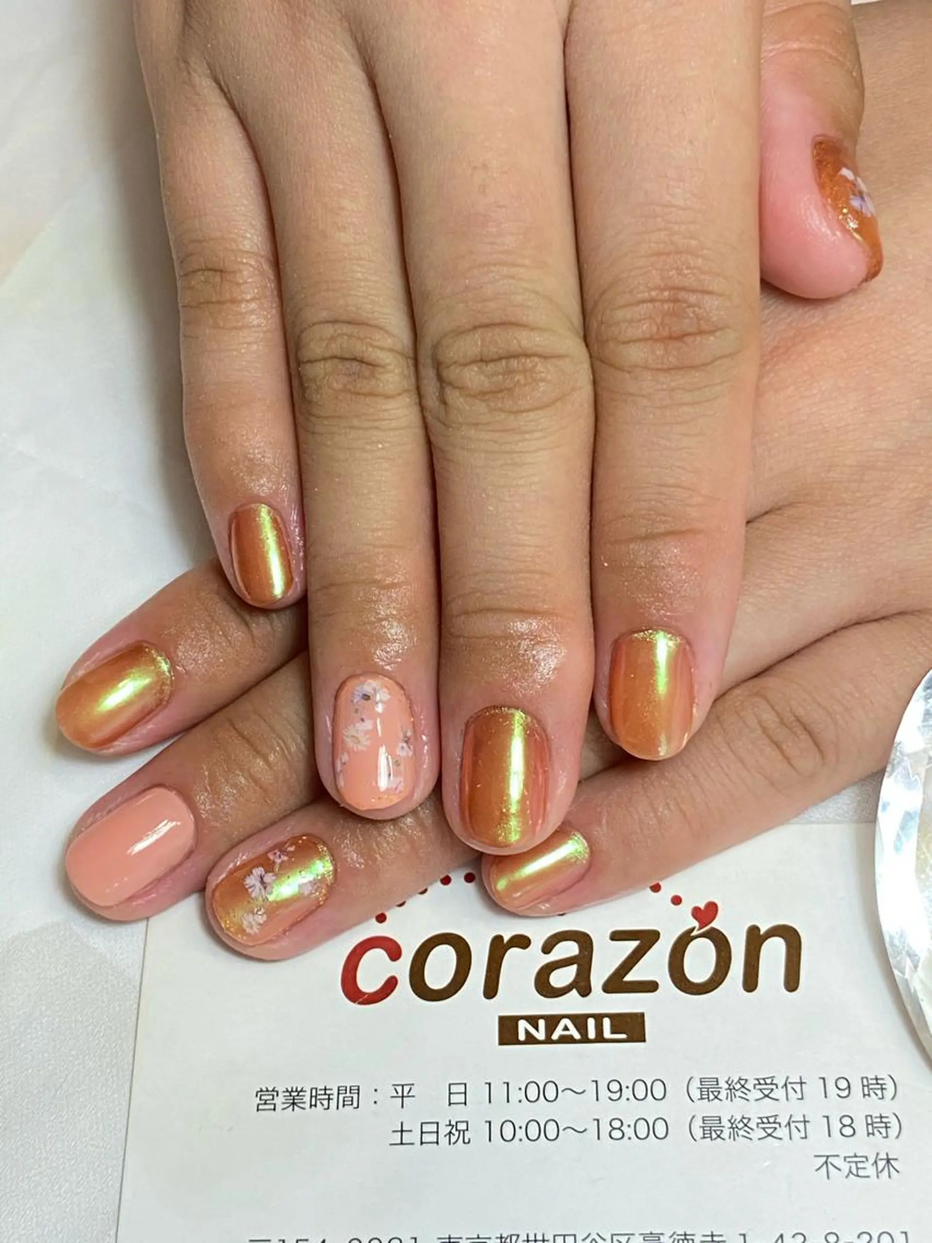 ネイル ミラーネイル ワンカラーネイル オレンジ ピンク corazon所属・ネイリスト aicoのネイルデザイン