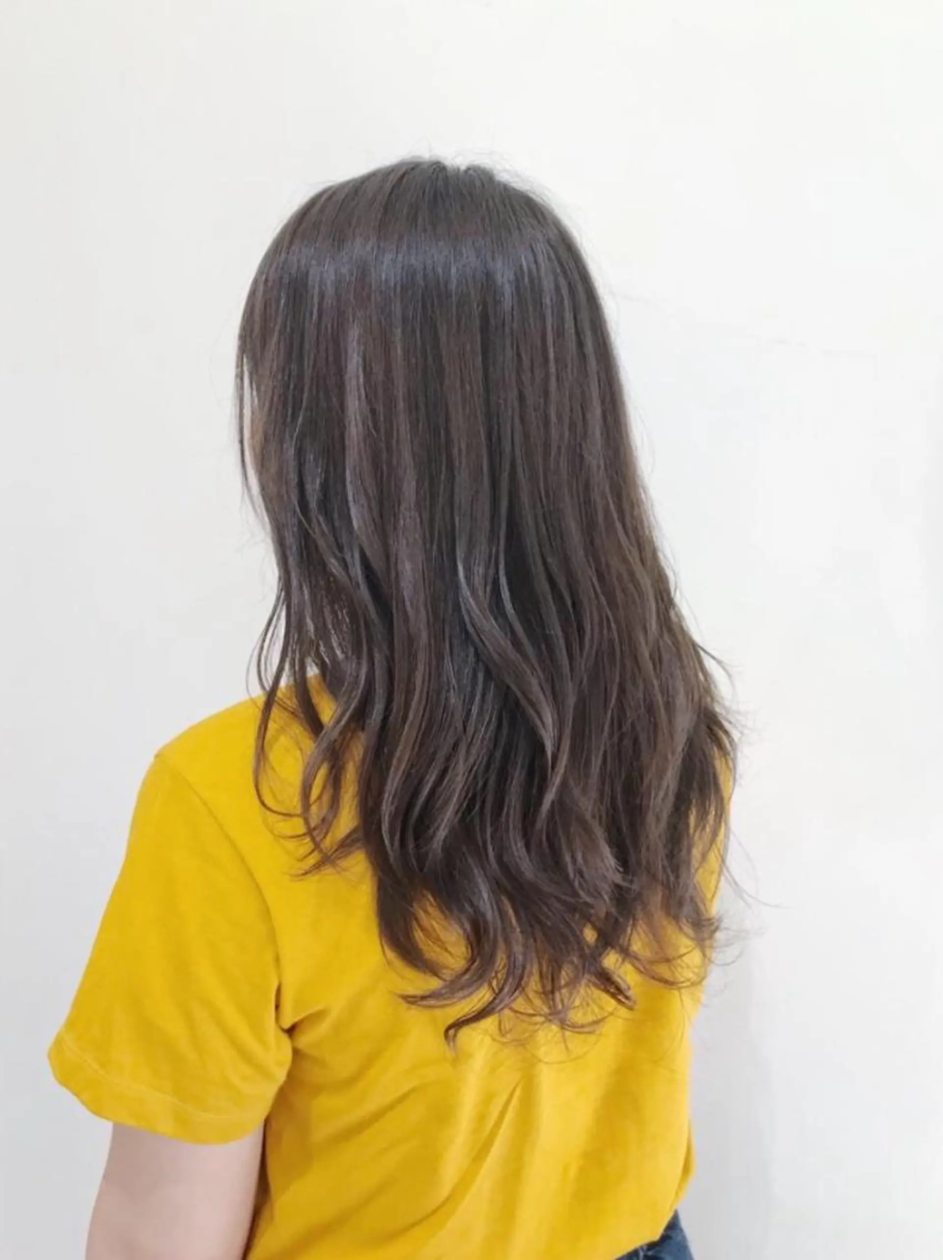 セミロング カラー 透明感カラー グレージュ ミルクティーグレージュ 大人お洒落女子❤︎ Ayakoのヘアスタイル