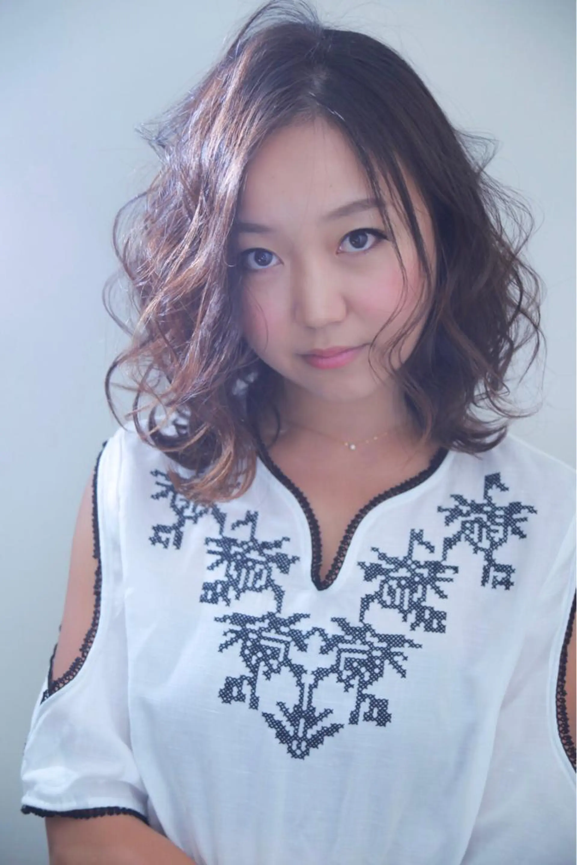 ミディアム 伊藤 裕貴のヘアスタイル