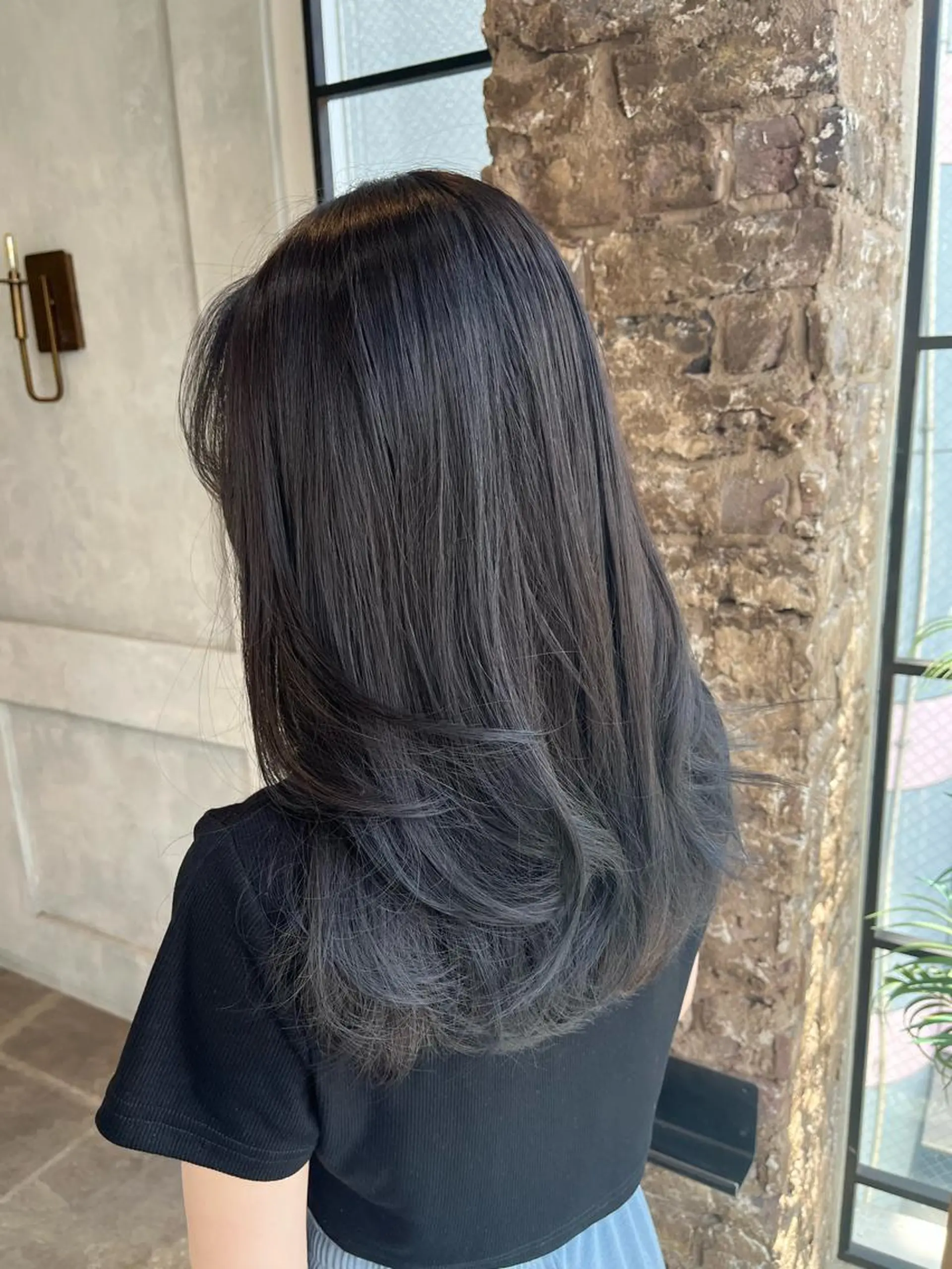 セミロング 【Hwyl】ヒュイル八王子【髪質改善】所属・✨髪質改善✨艶髪✨ MARIのヘアスタイル