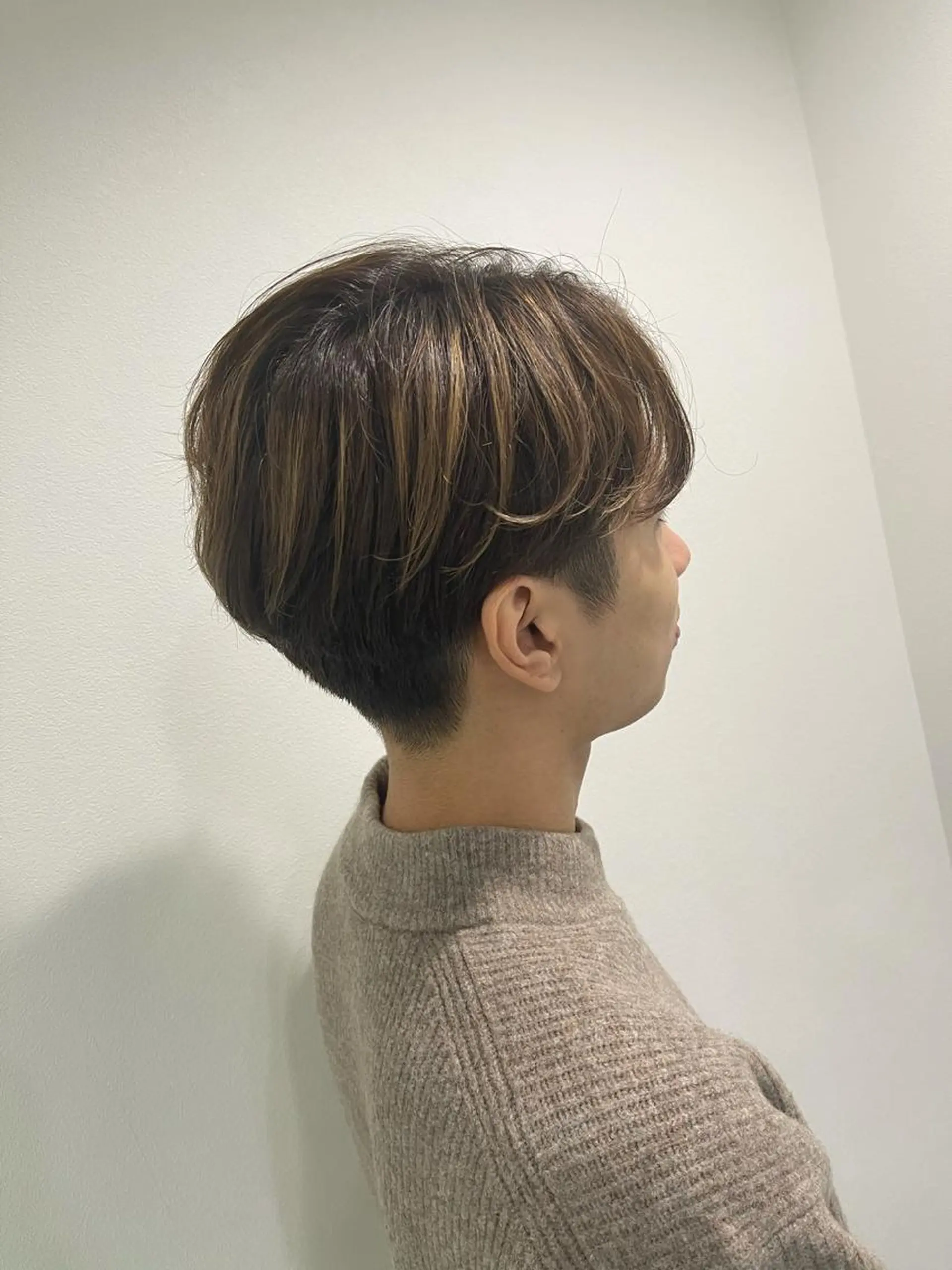 カラー メンズ アディクシーカラー イルミナカラー カット ヘアカラー &chaLme   心斎橋所属・emi/髪質改善/ 韓国風/艶カラーのヘアスタイル