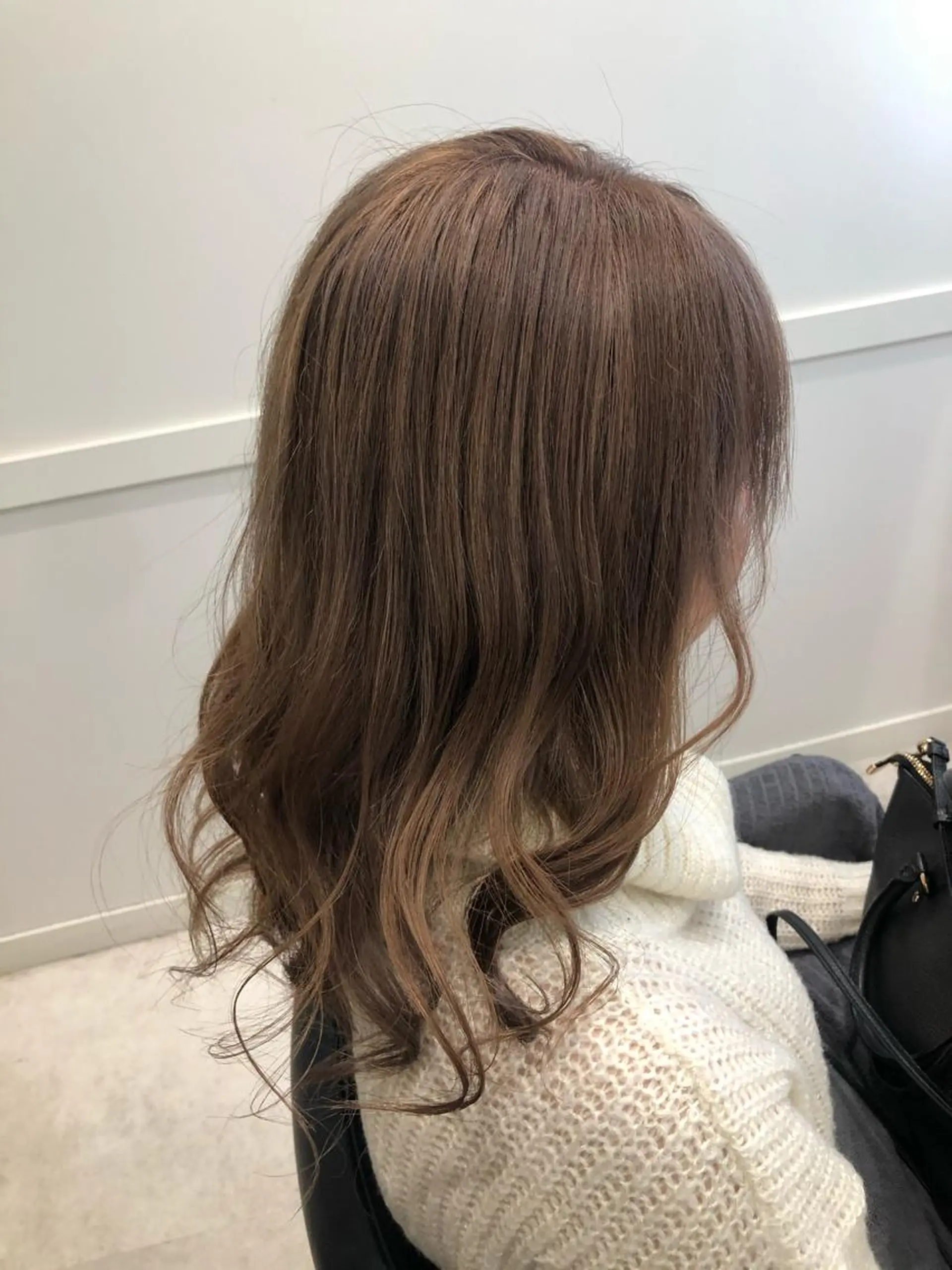 ミディアム GO TODAY SHAiRE SALON原宿Stella店所属・GO TODAY シェアサロンのヘアスタイル