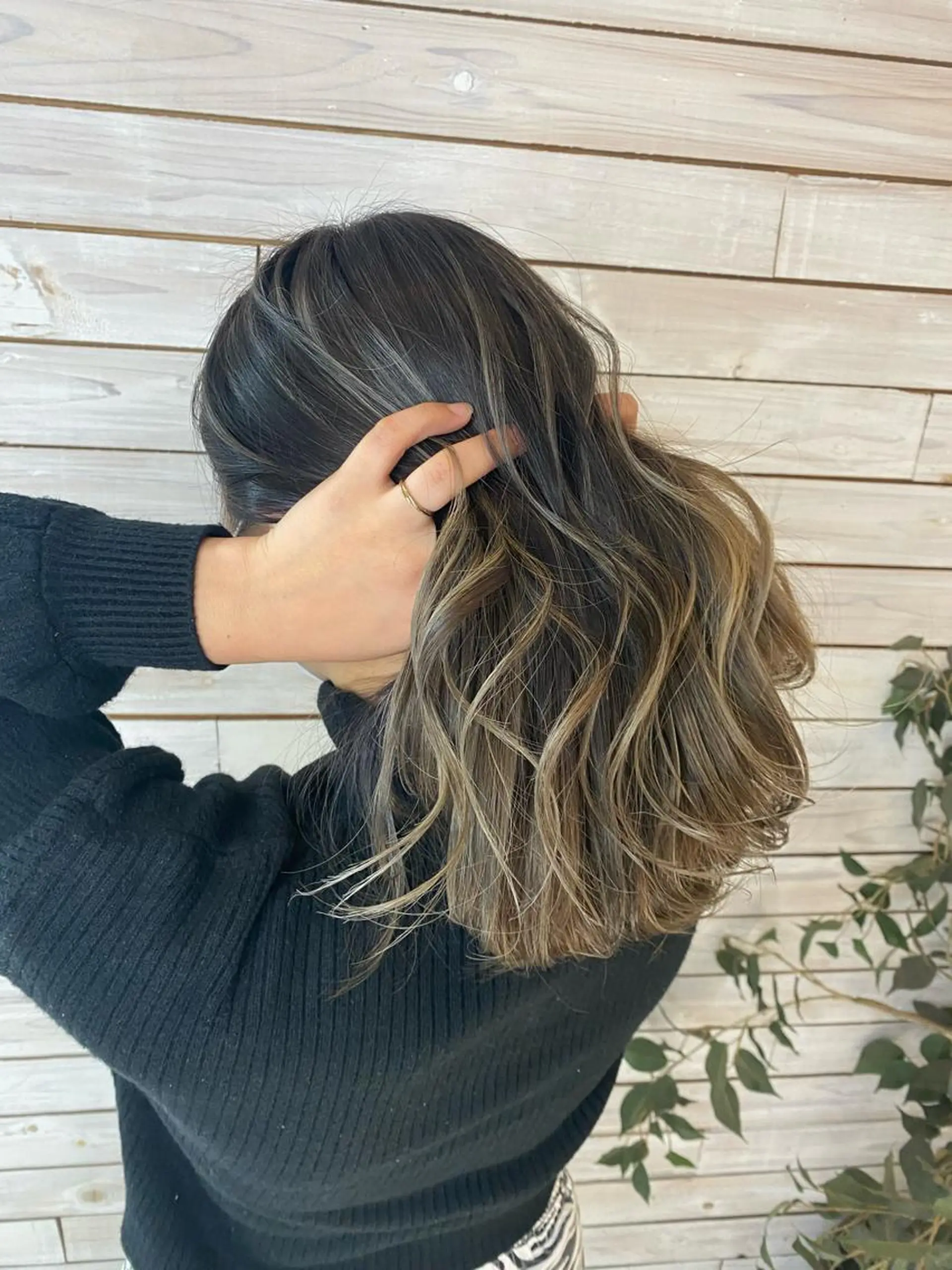 ミディアム ハイライト 赤み消し特化/ 藤本 彩果のヘアスタイル