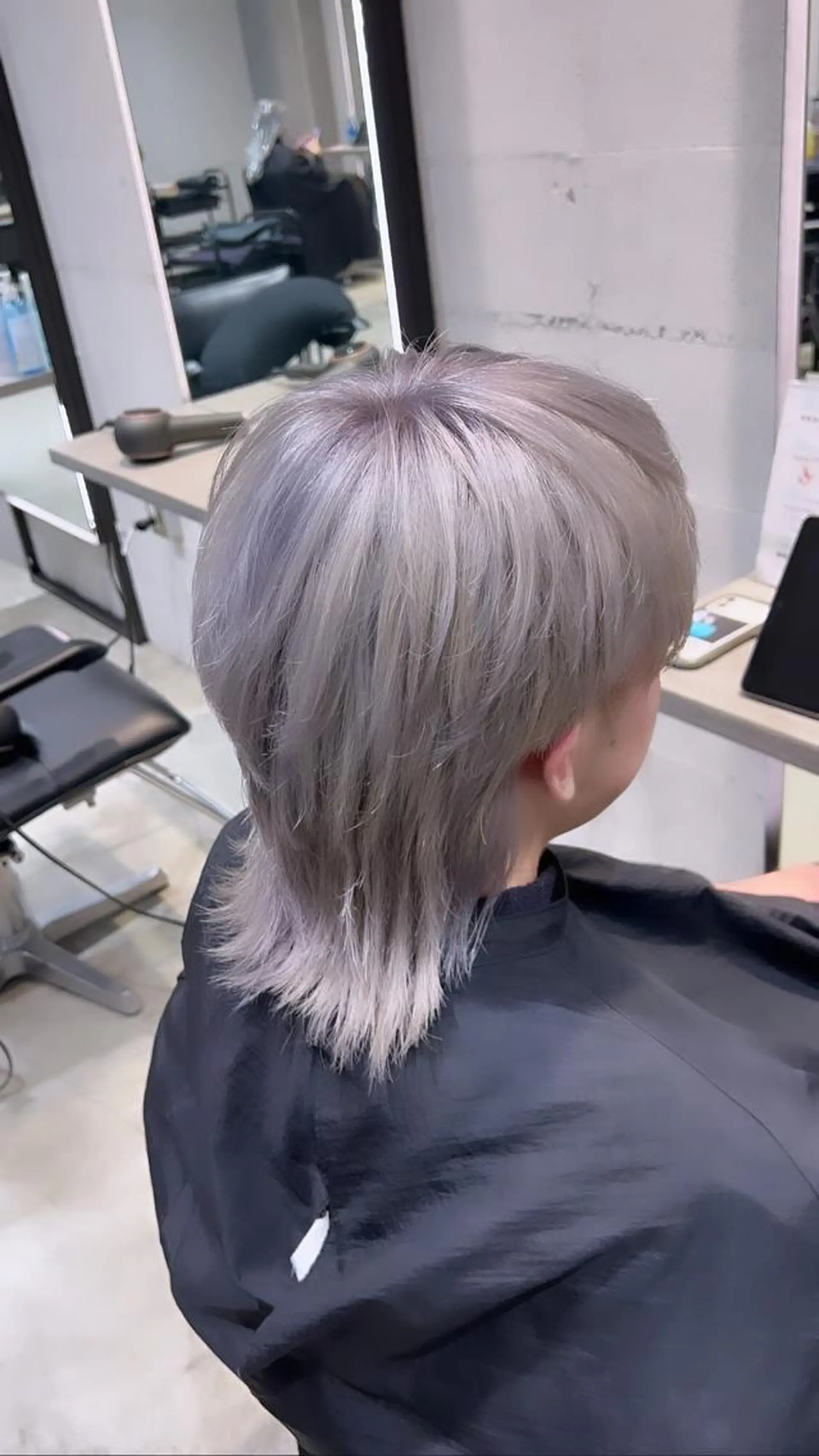 カラー メンズ メンズブリーチ ブリーチ ケアブリーチ カット ヘアカラー トリートメント 髪質改善/縮毛矯正 レイヤー/松川匠のヘアスタイル