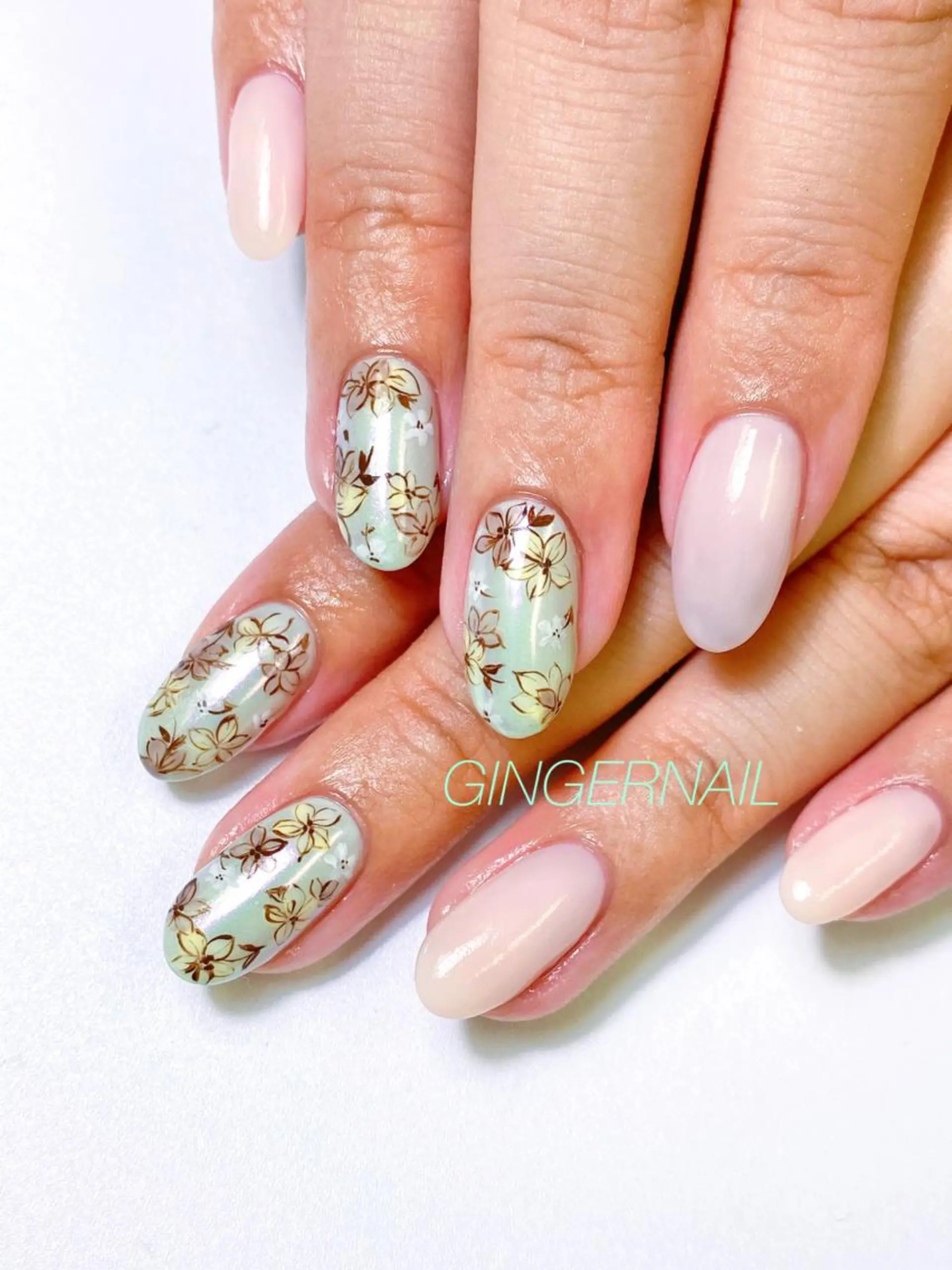 ネイル ハンドネイル ハンドケア GINGER NAIL所属・代々木 GINGERNAILのネイルデザイン