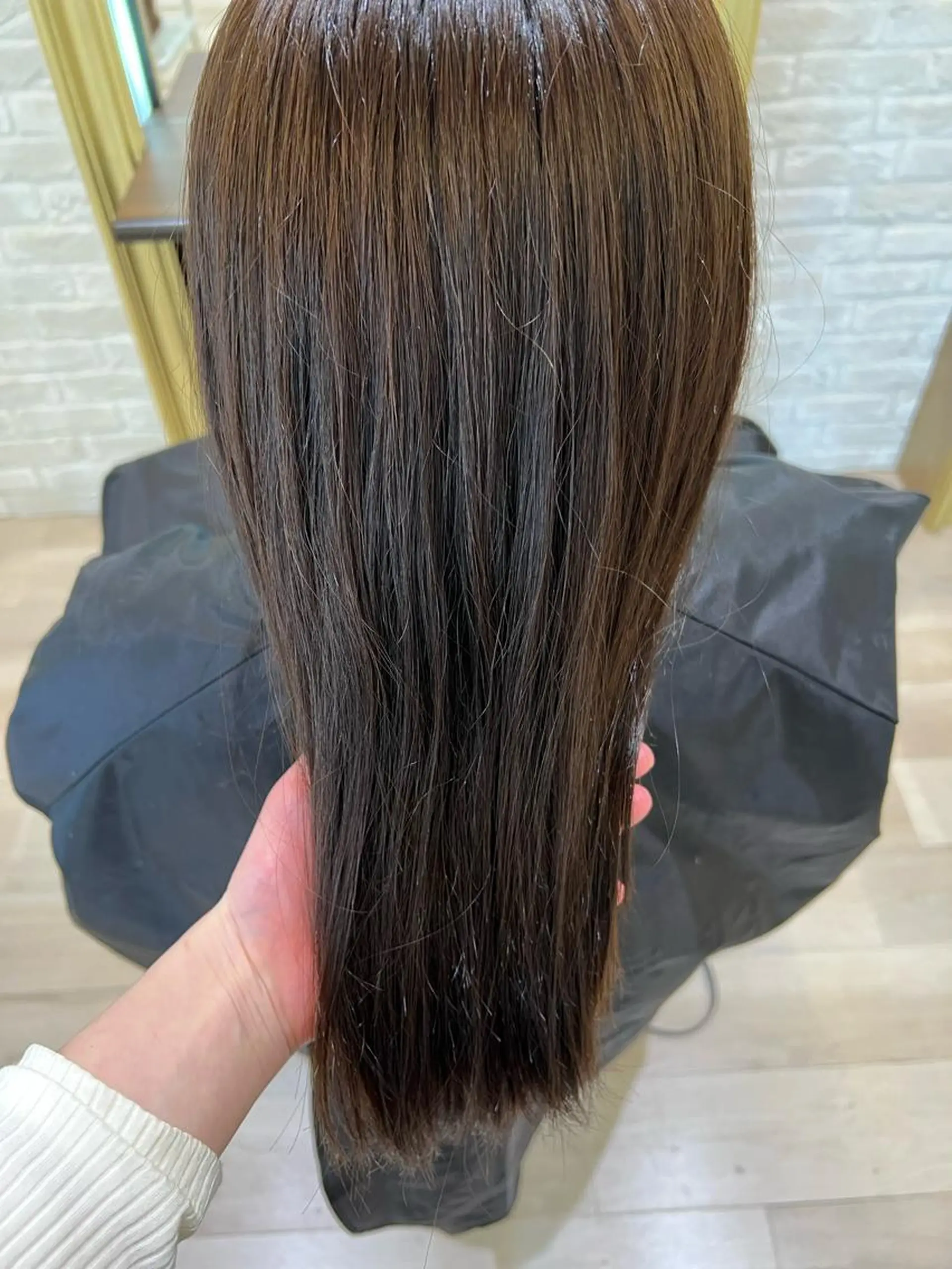 セミロング 【髪質改善・縮毛矯正専門店】イリス茨木店所属・山藤 奈々のヘアスタイル