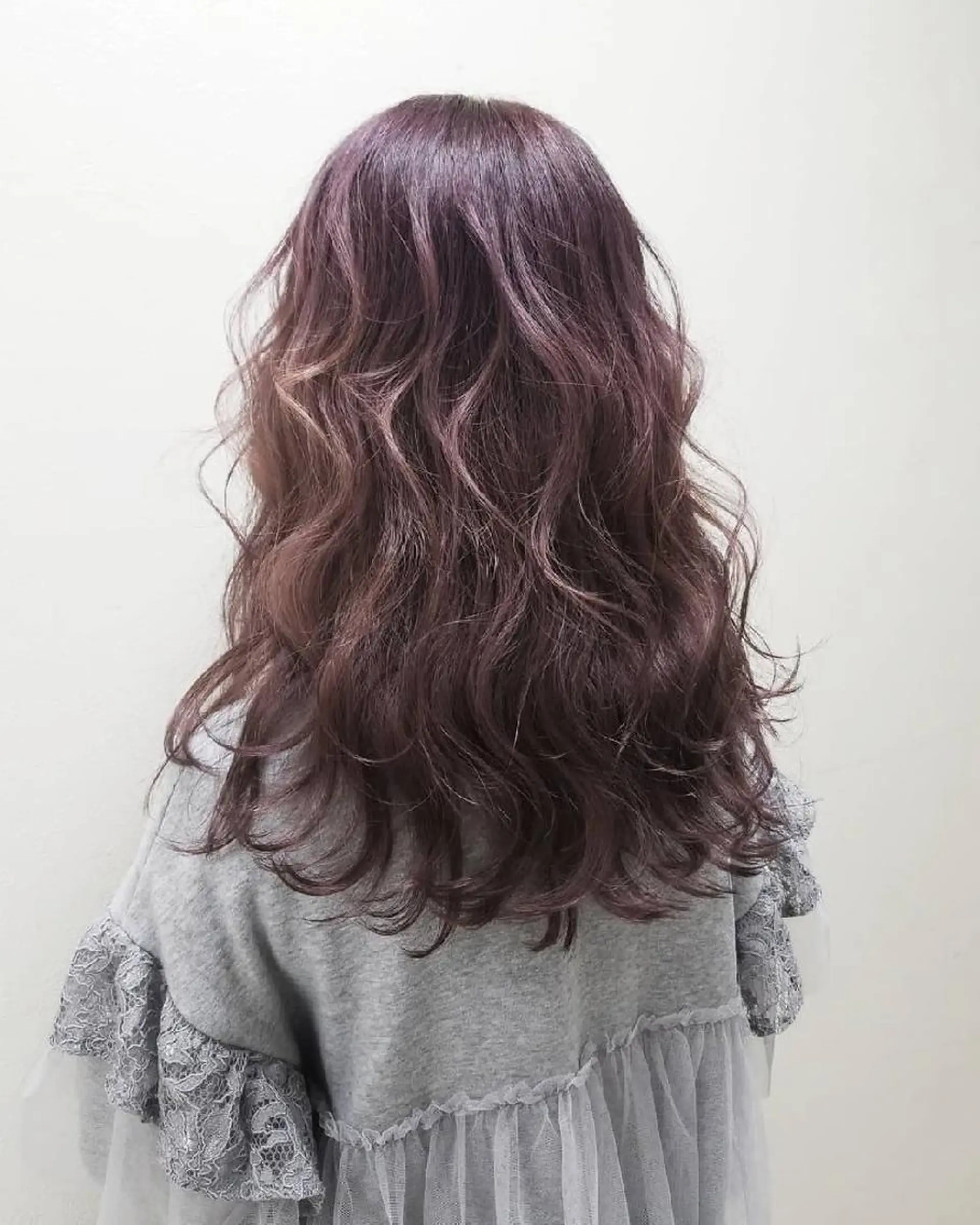 セミロング カラー Day＆Night所属・Day&Night [店長]Chiakiのヘアスタイル