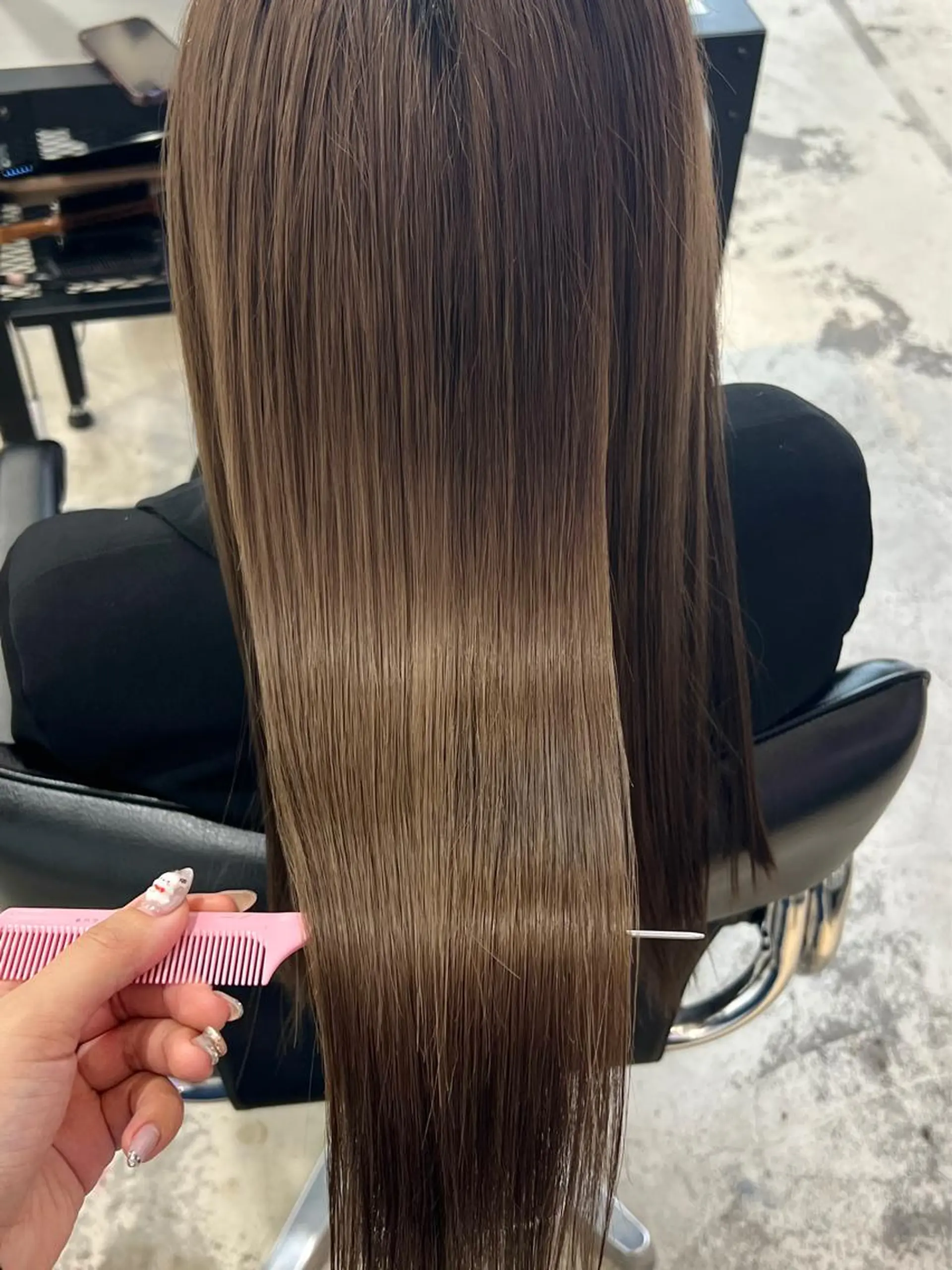 ミディアム カラー ヘアアレンジ トリートメント カット ヘアカラー 縮毛矯正 トリートメント レイヤーカット指名 No.1💖マユカのヘアスタイル