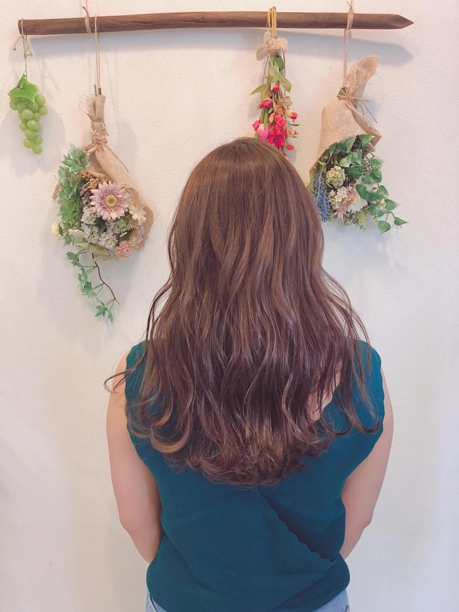 ロング カラー 西 めぐみのヘアスタイル