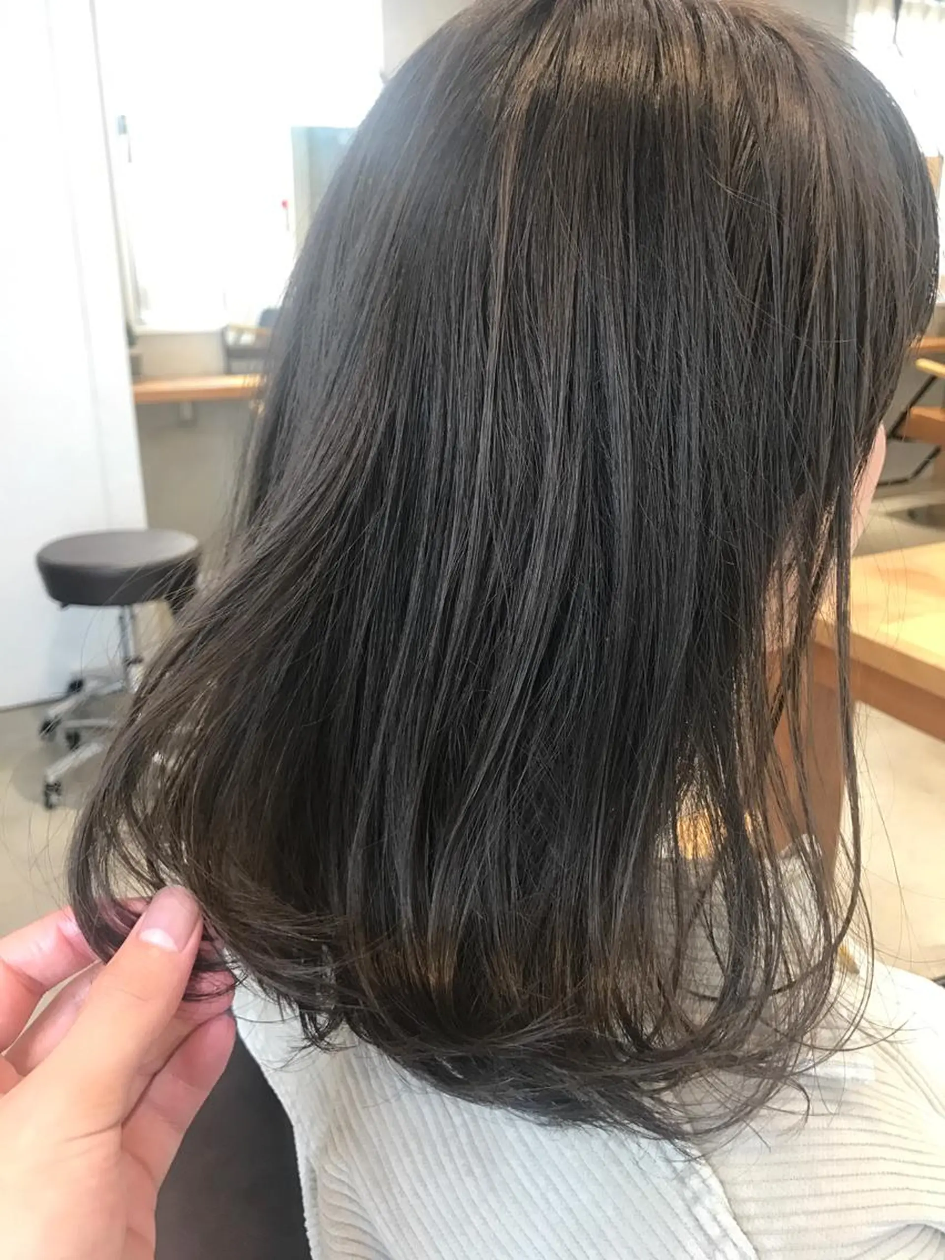 ミディアム カラー DopeLIT モデル募集中のヘアスタイル