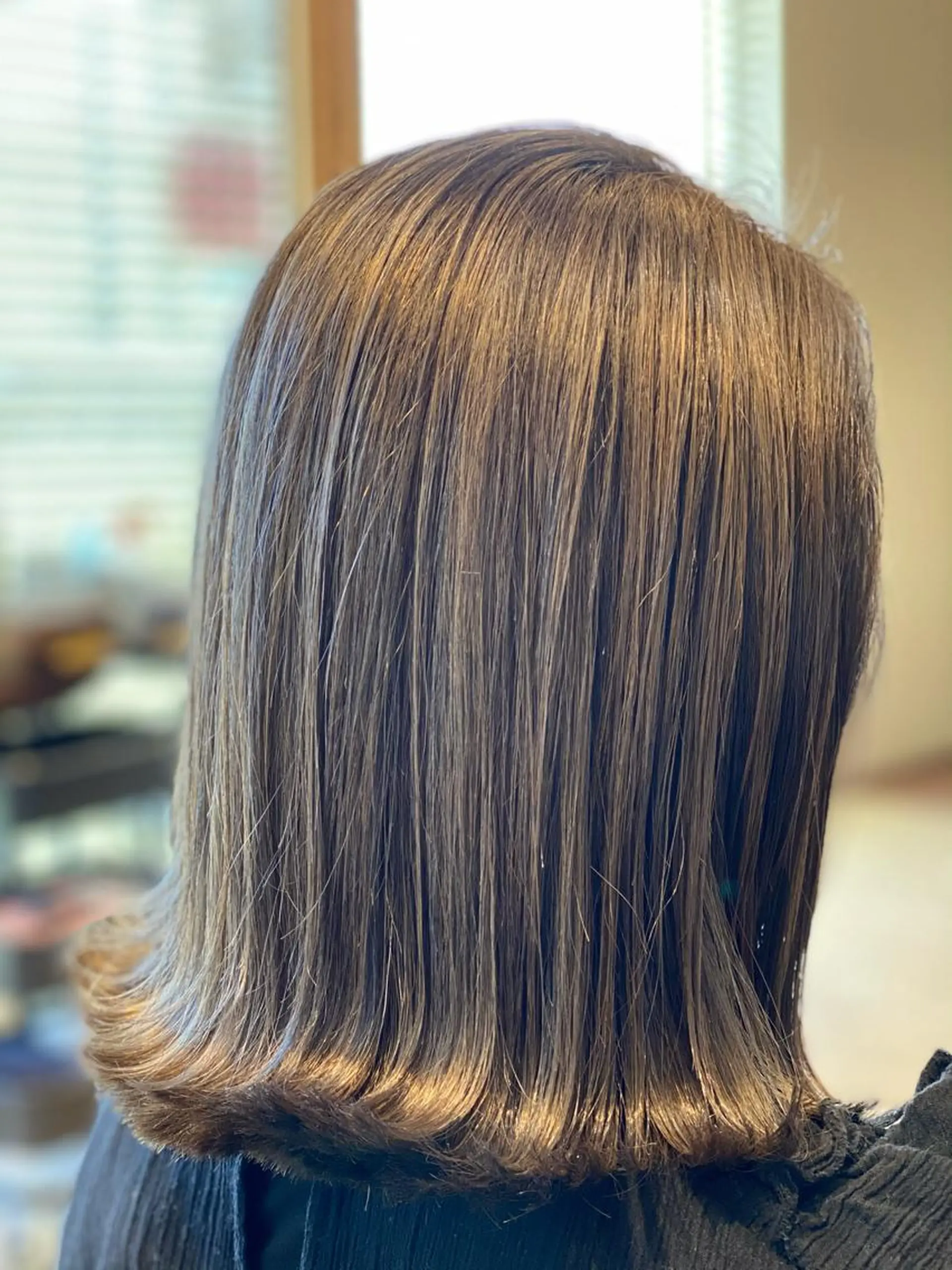 セミロング カラー 関口 友行のヘアスタイル