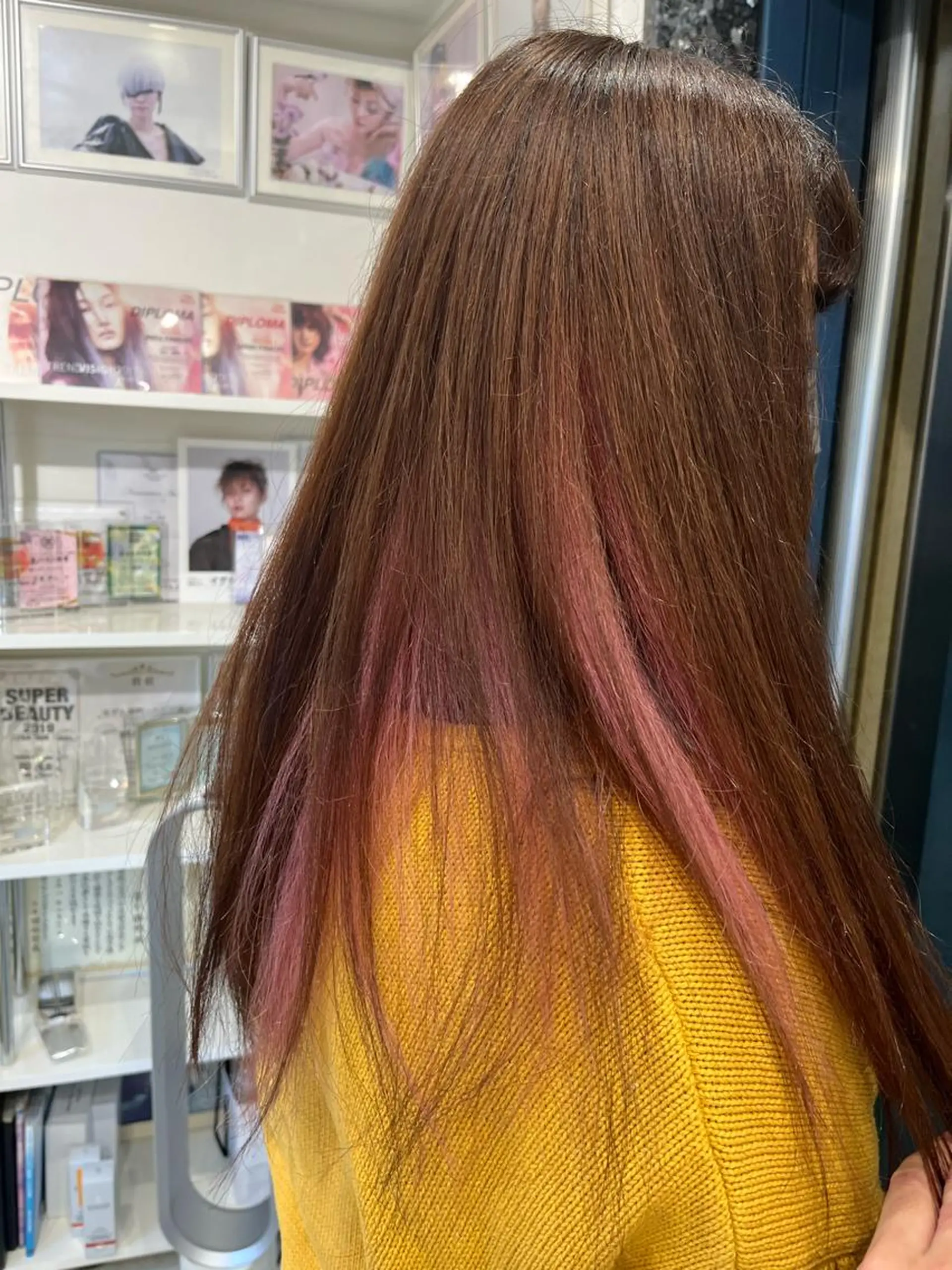 カラー ピンクカラー カット ヘアカラー hair  Freak所属・山森 大地のヘアスタイル