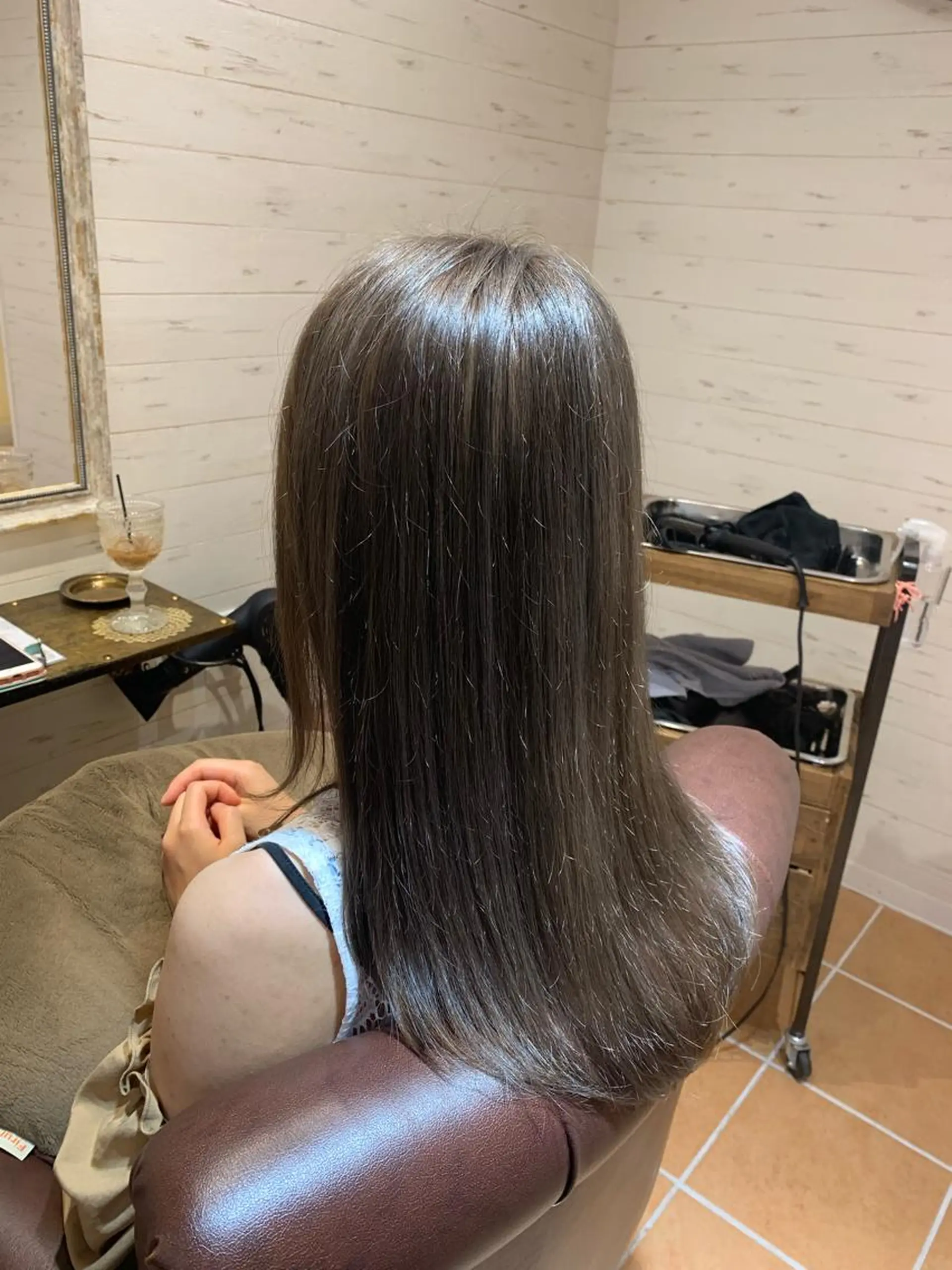 ロング カラー ヘアアレンジ ブルーカラー ブルージュ 透明感カラー グラデーションカラー グレージュ ✨艶髪✨透明感✨ 山内大樹のヘアスタイル