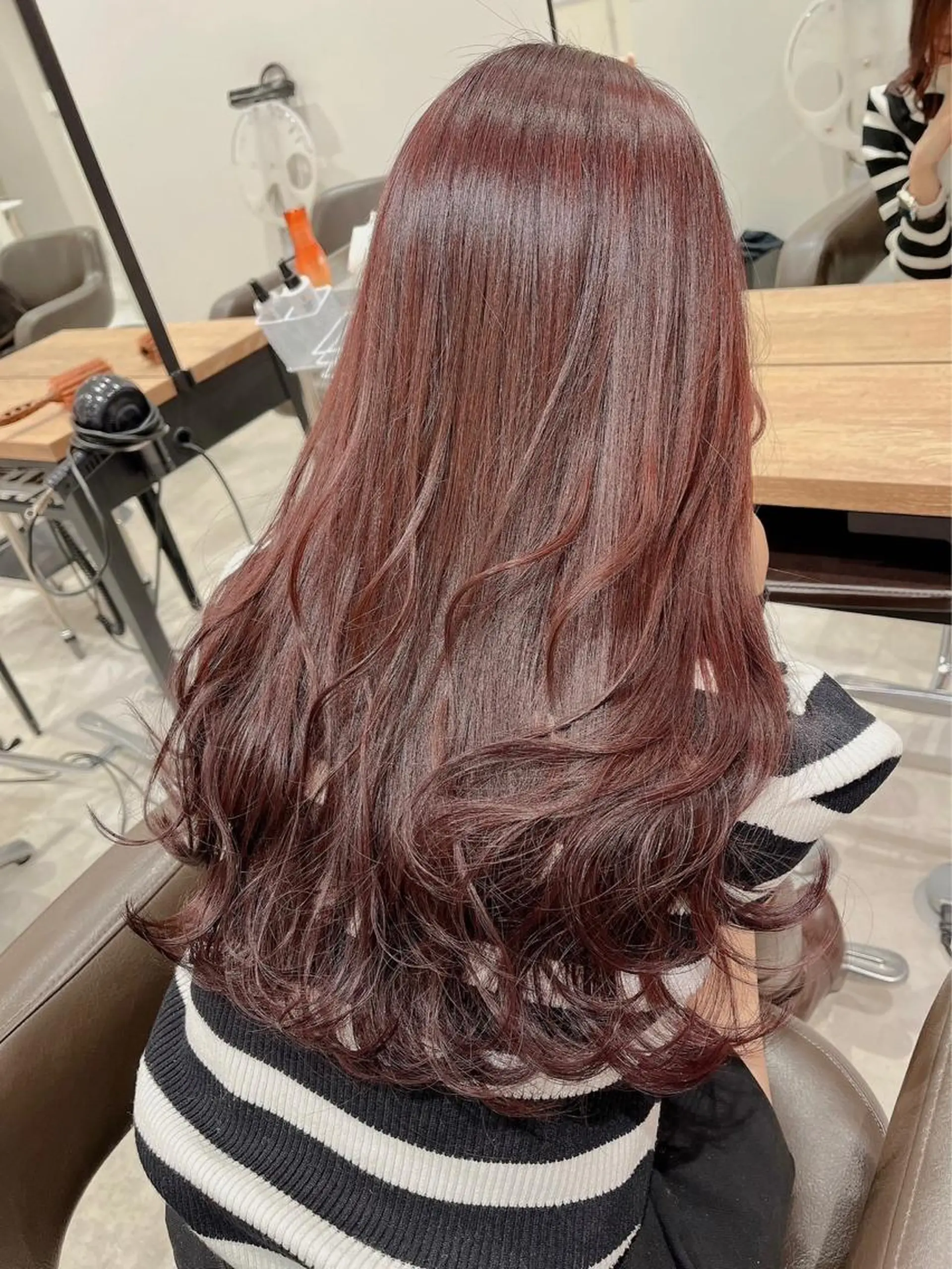 ロング カラー ブリーチ ブラウンカラー ブリーチなしカラー ピンクカラー ピンクブラウン 安井まゆ _Box mico.のヘアスタイル