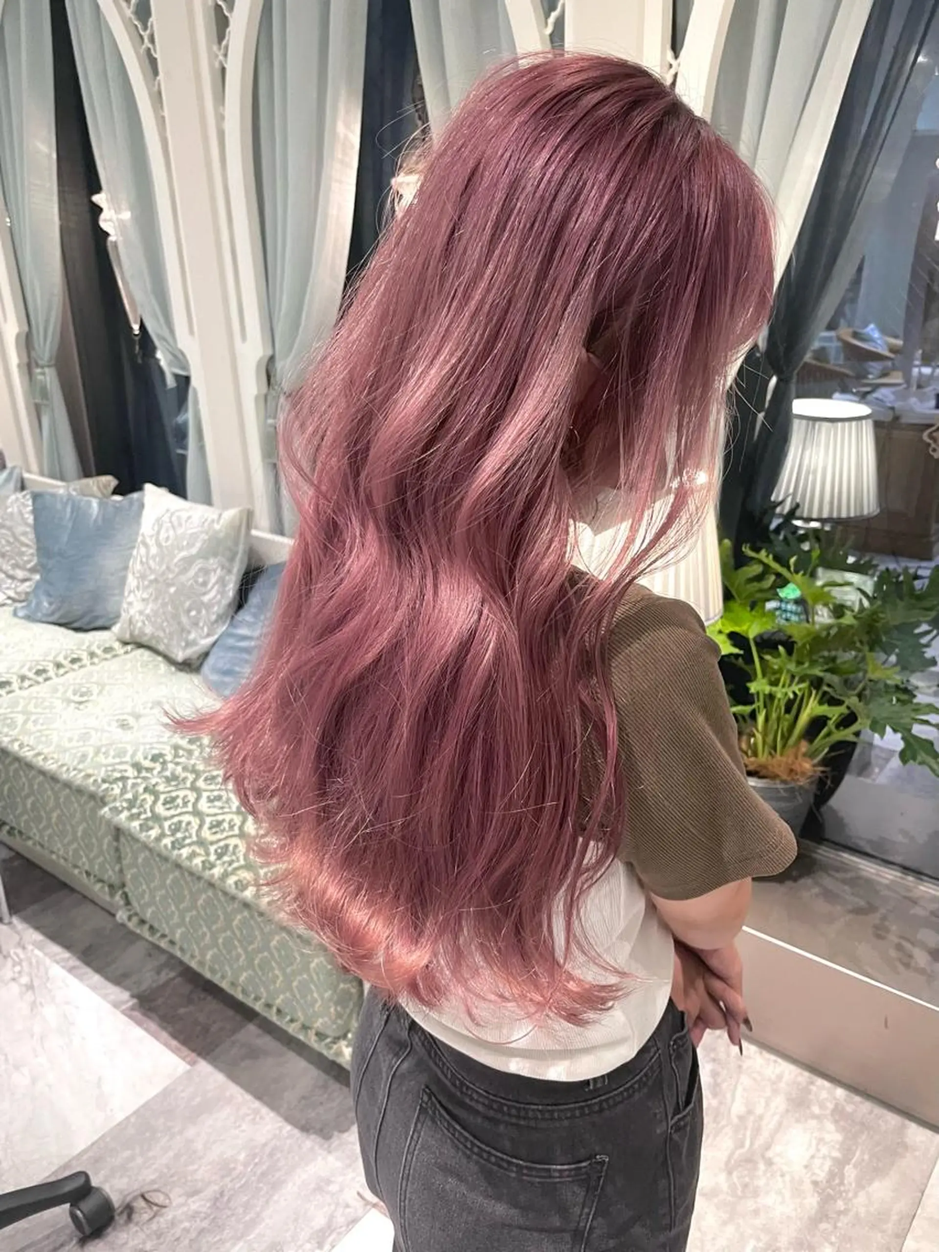 セミロング カラー バレイヤージュ ブリーチ ケアブリーチ ダブルカラー グラデーションカラー 美髪/カラー 美容院🌈渡辺隼也のヘアスタイル