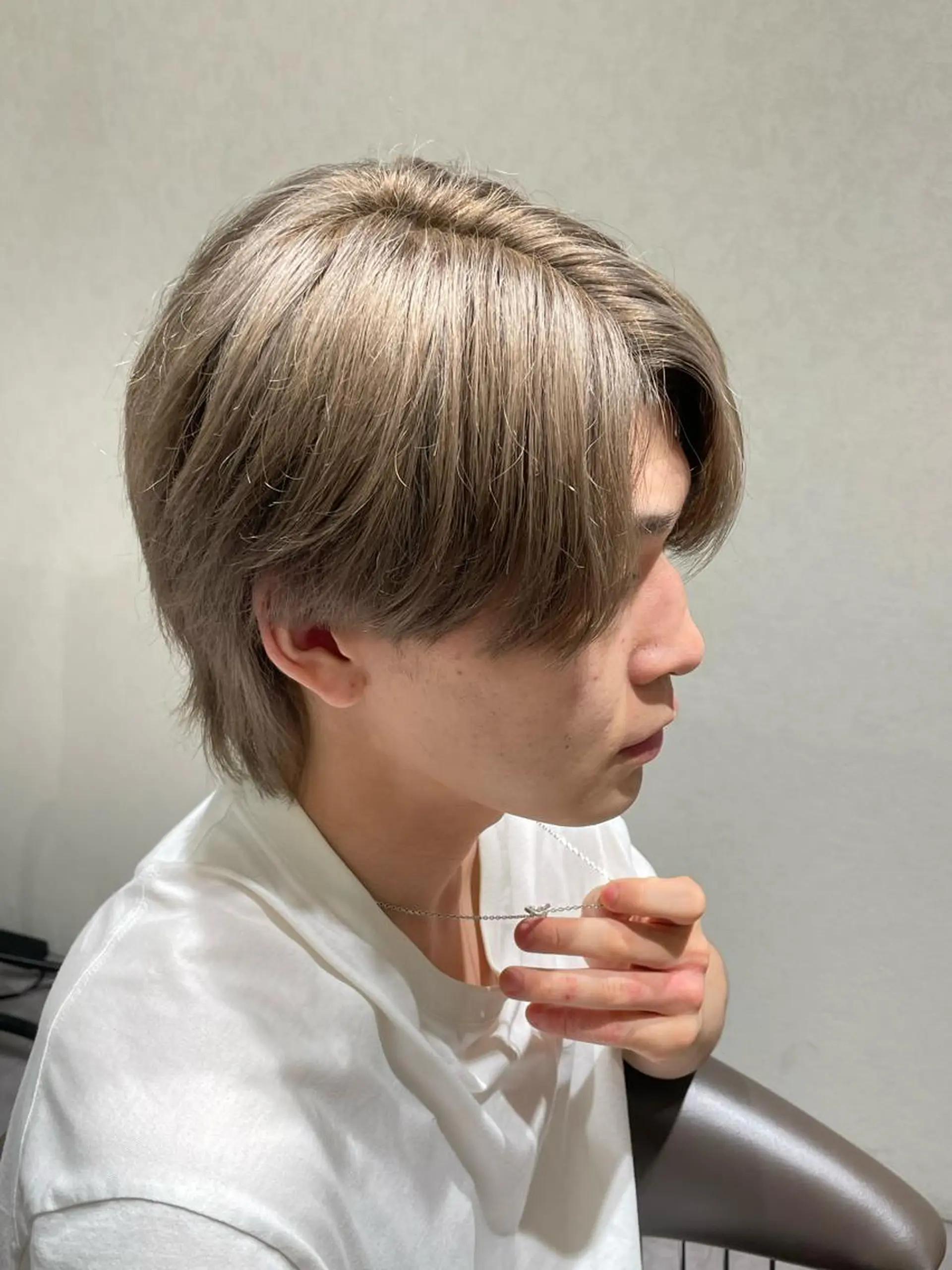 メンズ センターパート メンズウルフカット ウルフカット 鈴木 颯のヘアスタイル