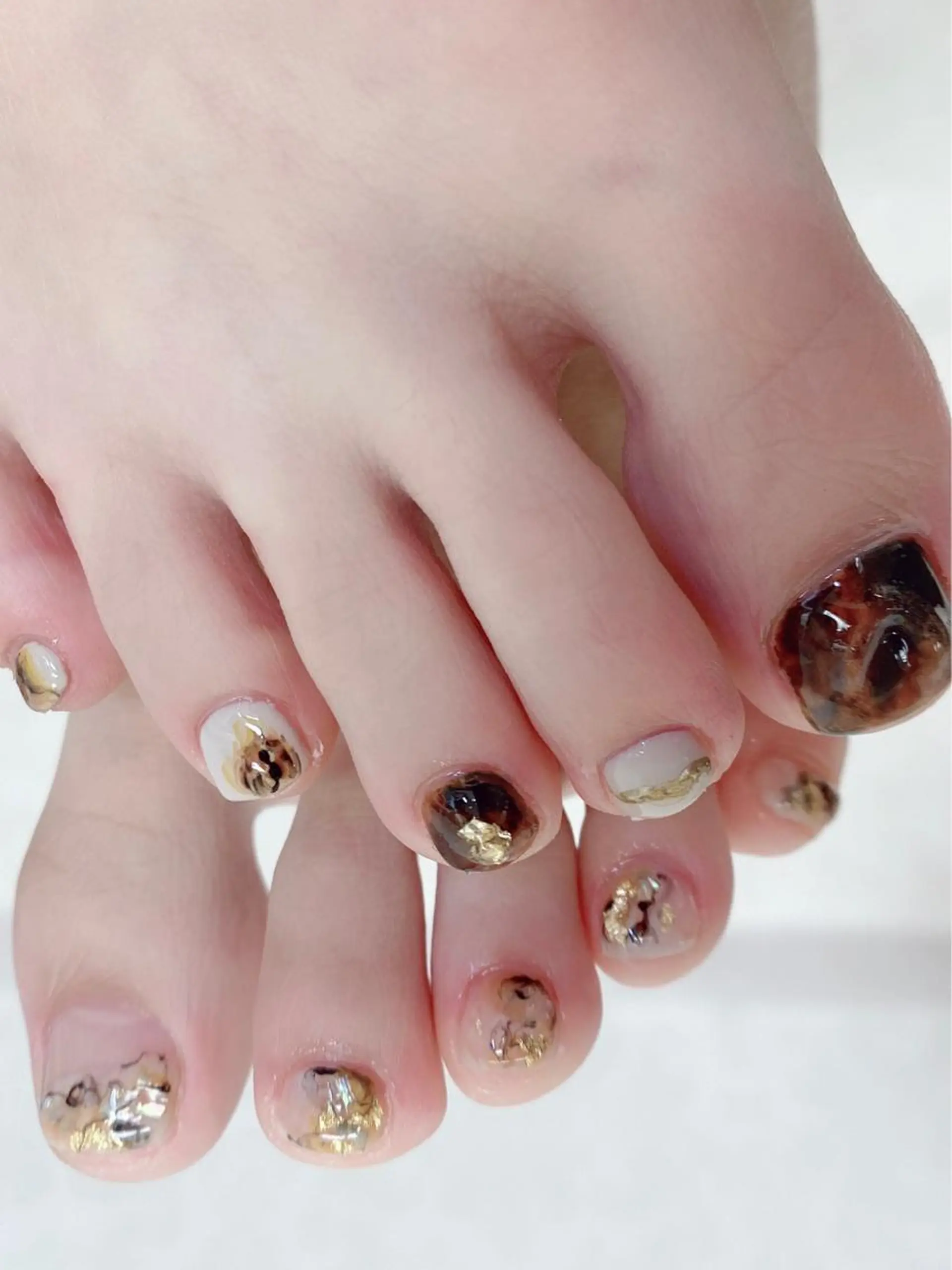 ショート ネイル ニュアンスネイル フットネイル JNA認定講師🌸 RIEのネイルデザイン