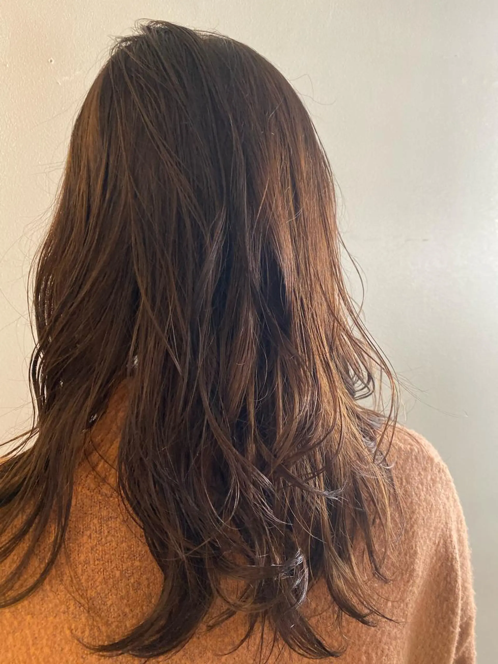 セミロング カラー La  SHE's 天王寺店所属・マルヤマ リナのマツエク・マツパデザイン