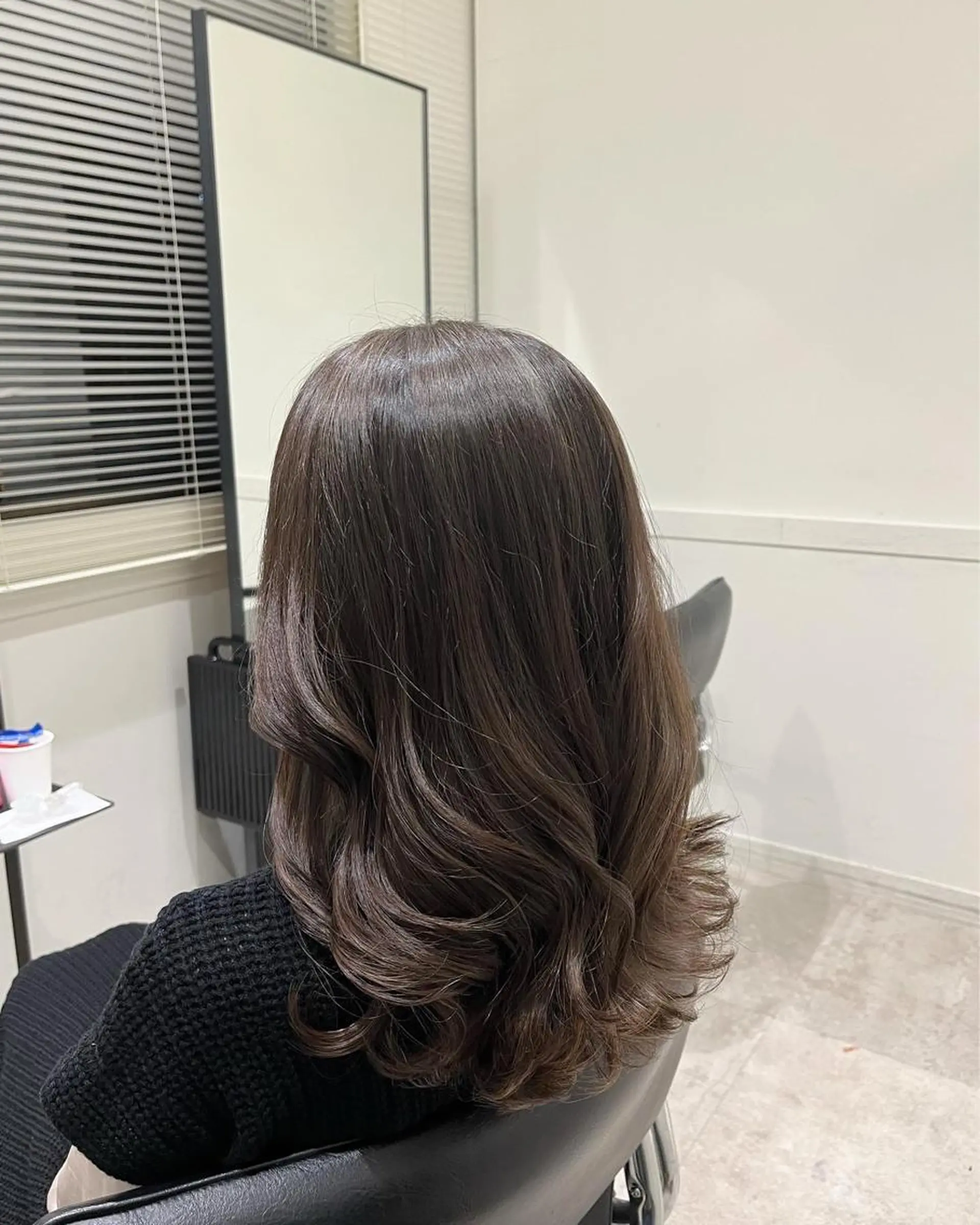 ミディアム カラー グレージュ ハイライトカラー ハイライト GO TODAY SHAiRE SALON 横浜Mare所属・🫧こおりやま なつみ🫧のヘアスタイル