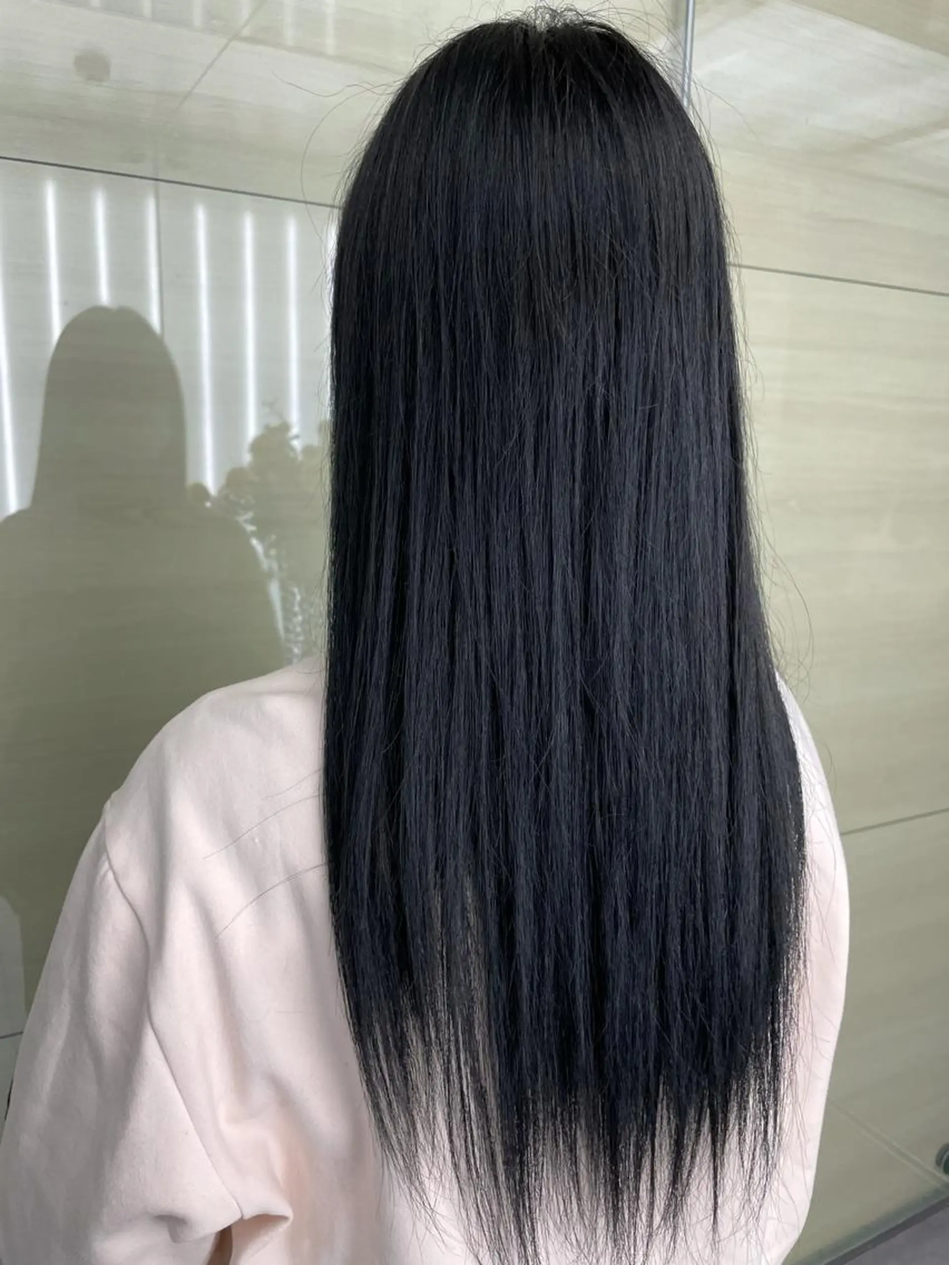 カラー 黒髪 ブルーカラー ブルーブラック QUEEN'S GARDEN by k-two shinsaibashi所属・k-two心斎橋 ヨシダヒロトのヘアスタイル