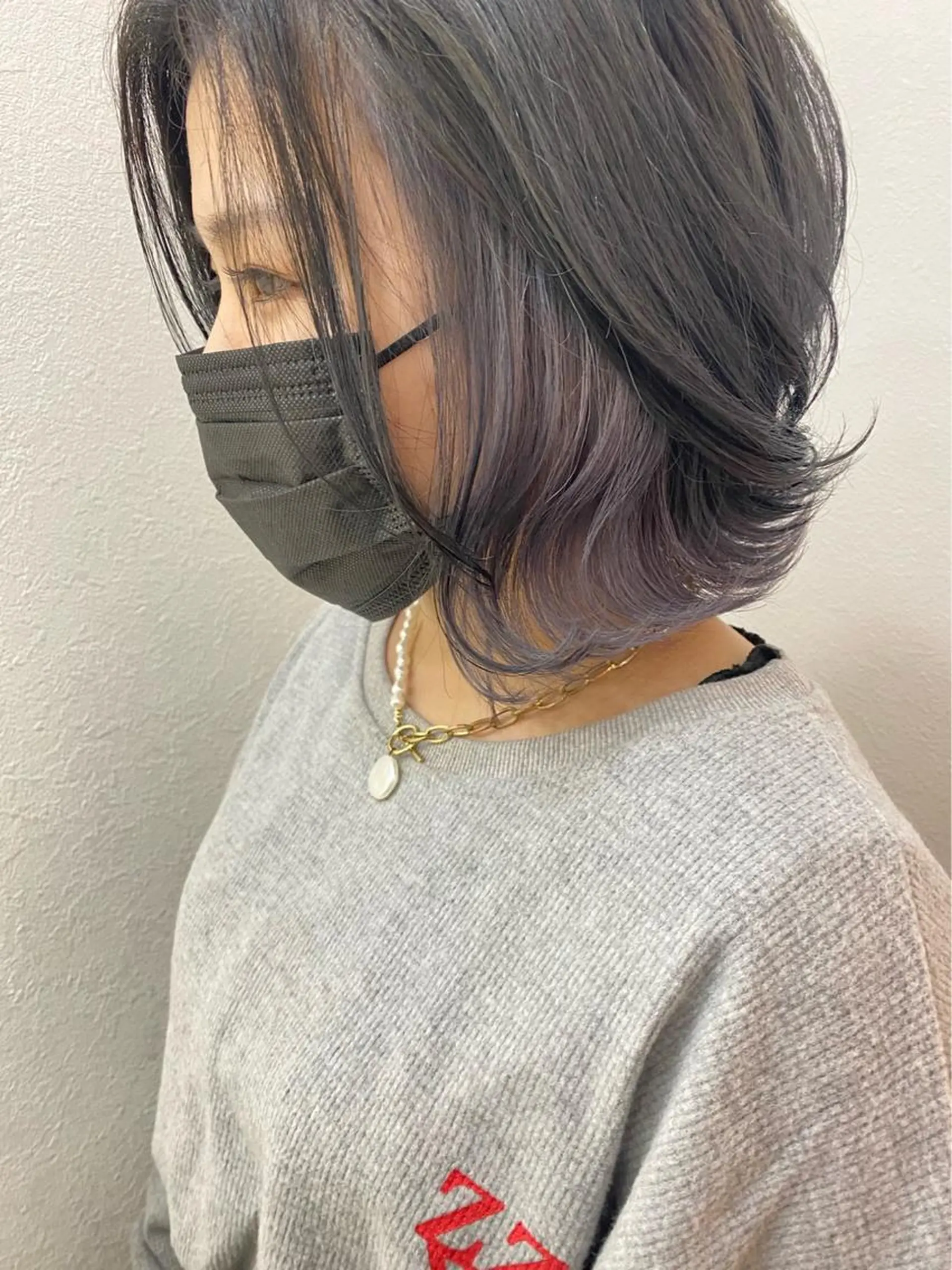 カラー ブリーチ グレージュ dot .tokyo所属・中村 彩夏のヘアスタイル