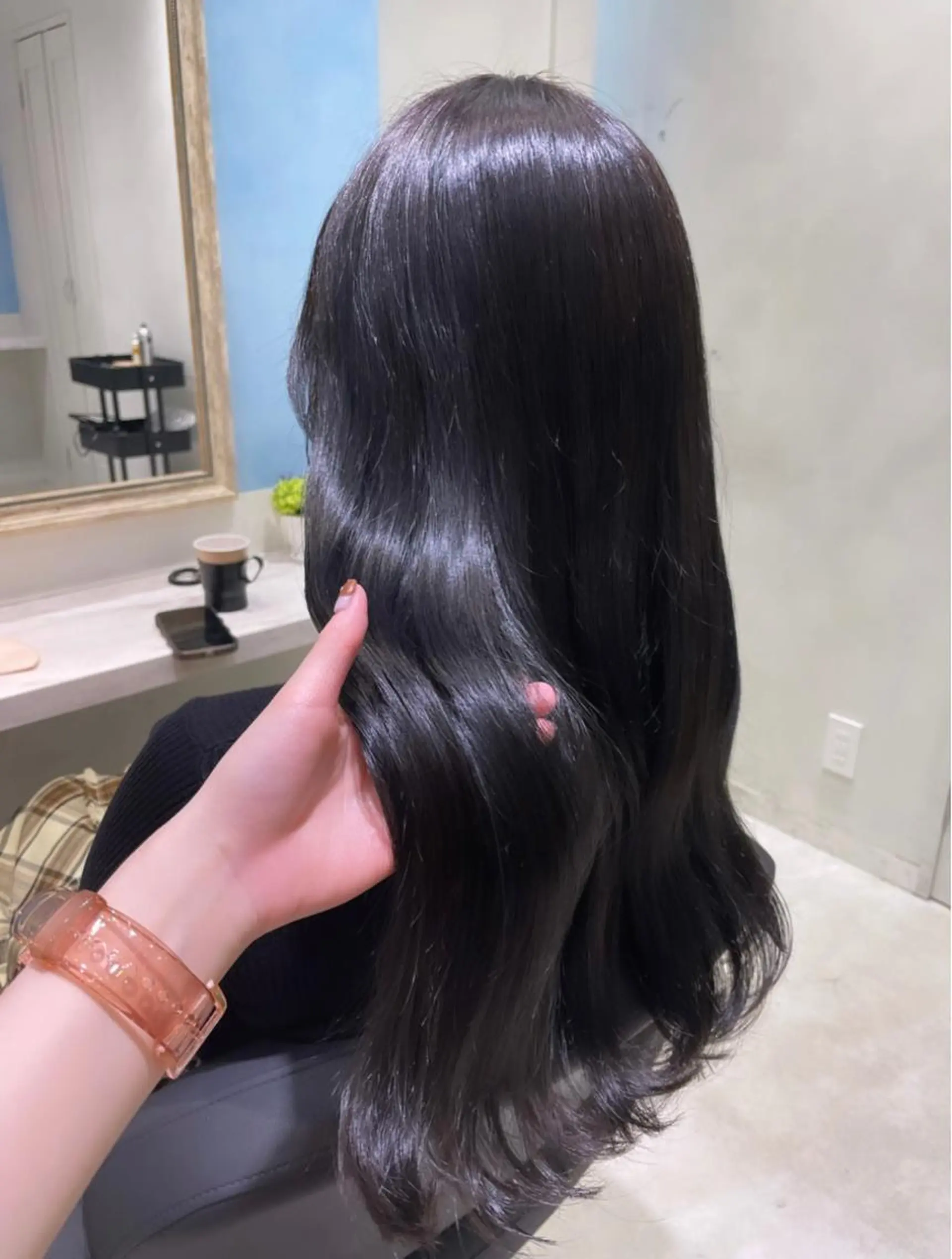 ロング カラー 透明感カラー 🌷ピンク/韓国風 暖色カラー ゆい🌷のヘアスタイル