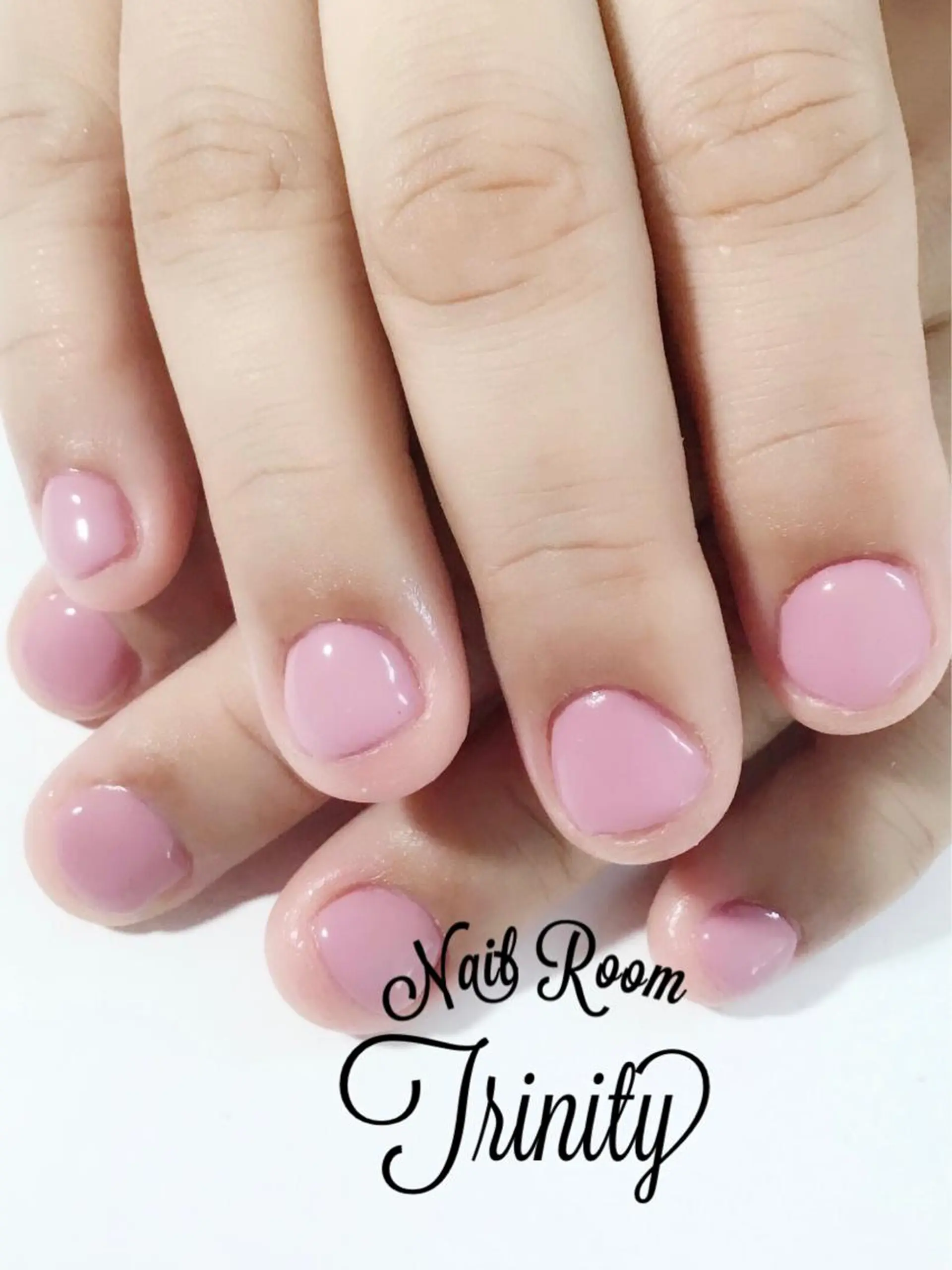 ネイル Trinity staffのネイルデザイン