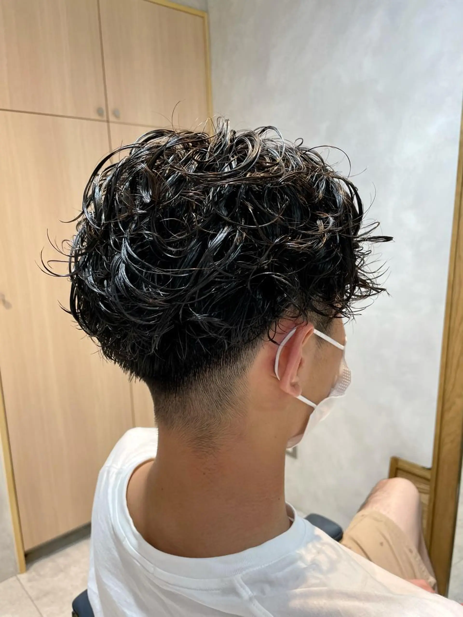ショート パーマ スパイラルパーマ 若林 良のヘアスタイル