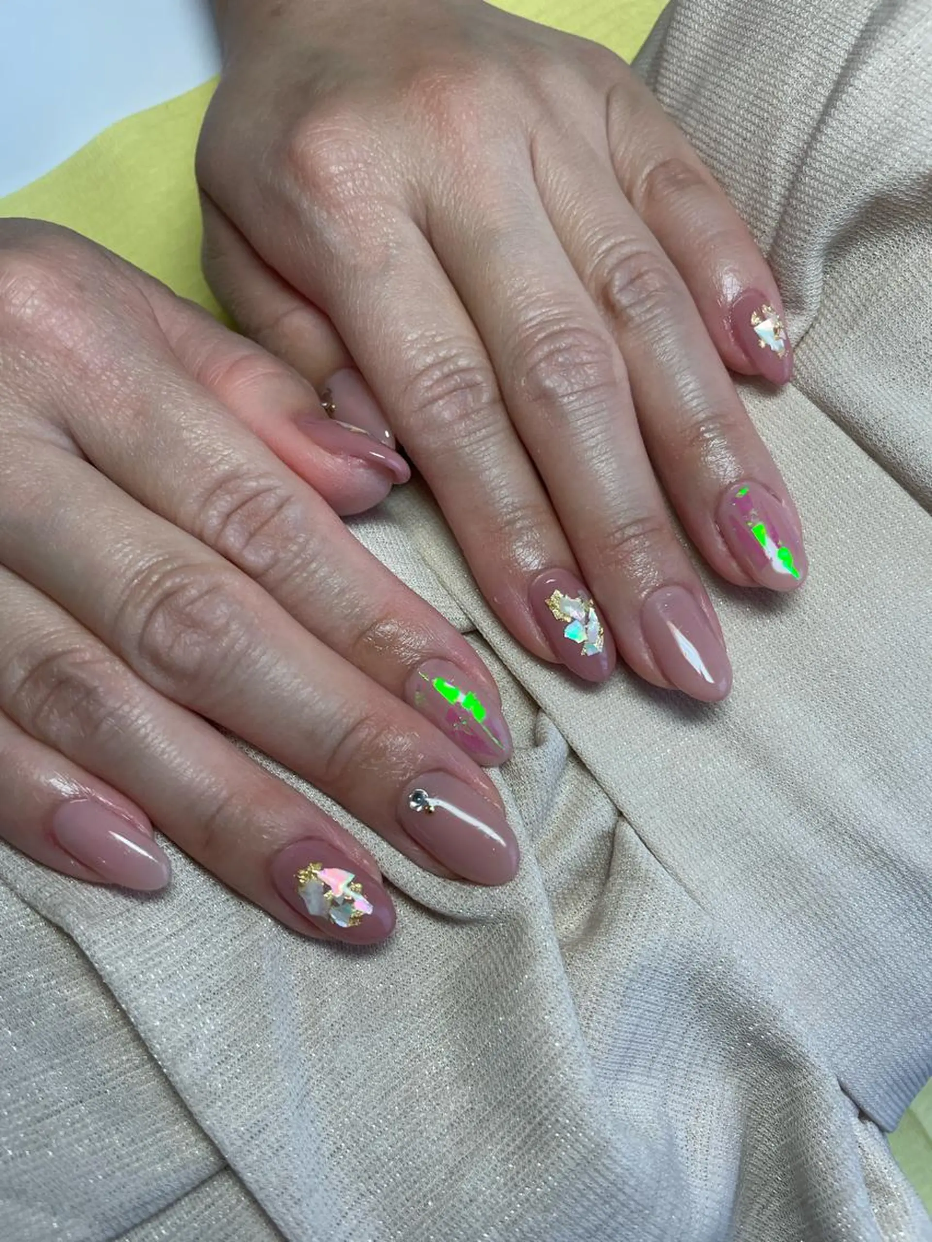 ネイル ホログラムネイル 夏ネイル ハンドネイル nail ayacaのネイルデザイン