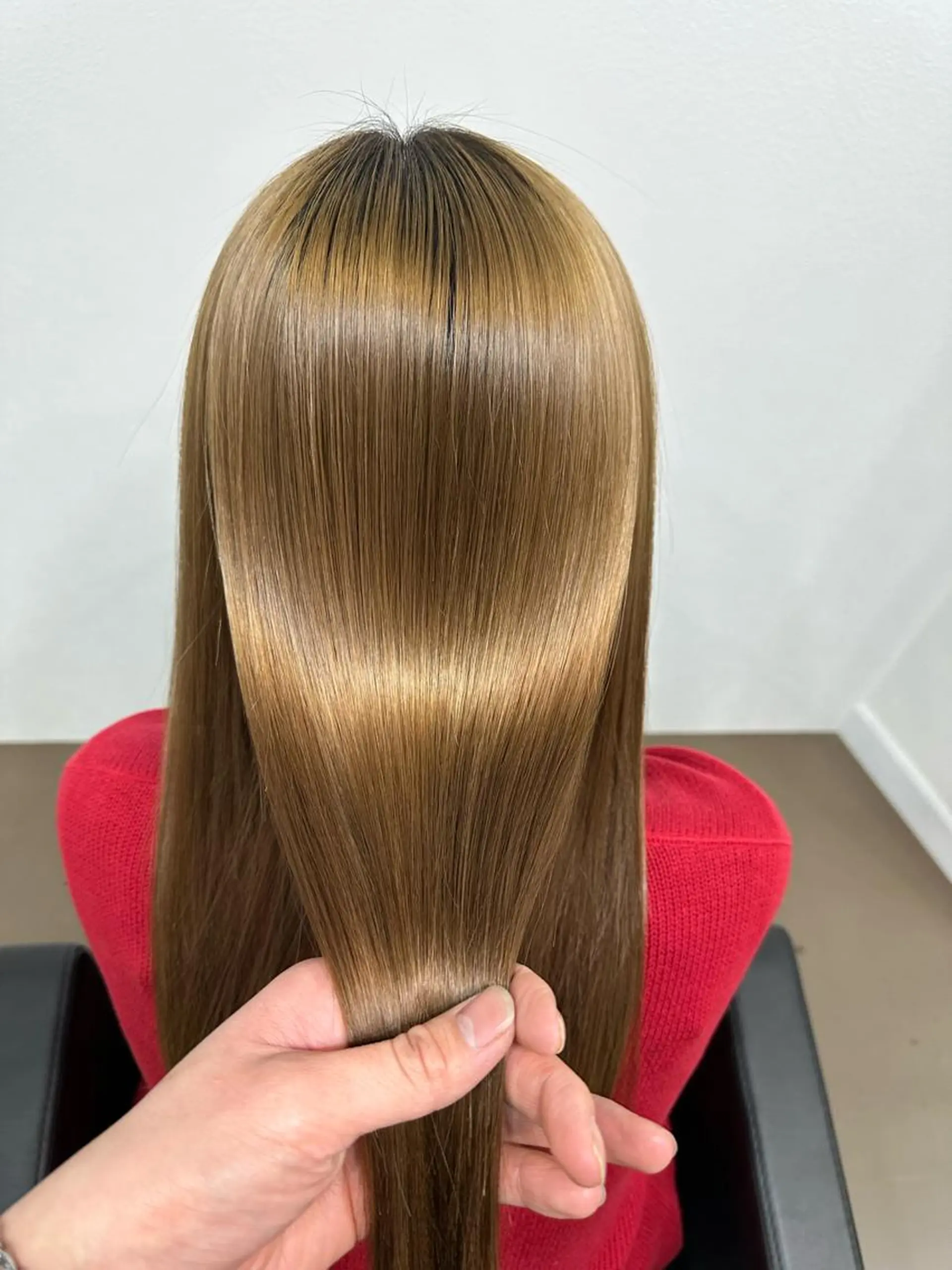 ロング カラー ブリーチ ケアブリーチ ダブルカラー イヤリングカラー ハイライトカラー 神戸ボブ✂️ ioe三宮/田 伸佳のヘアスタイル