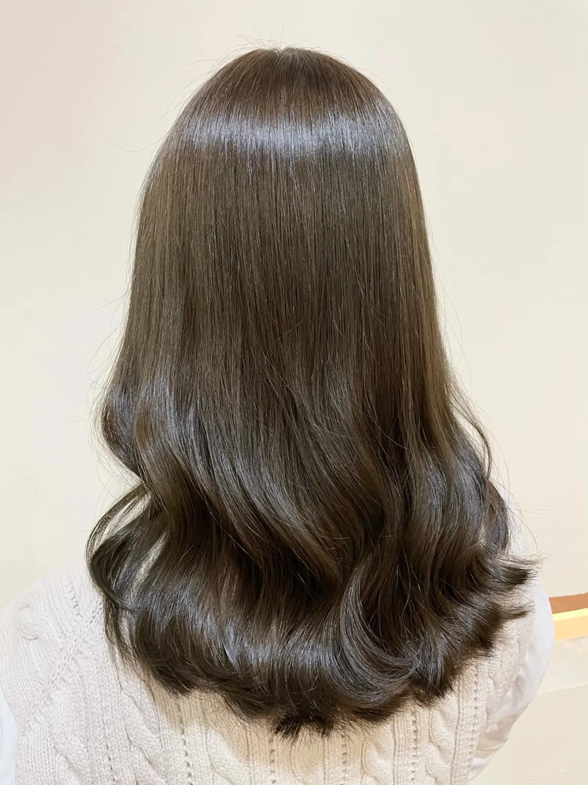 ミディアム ✨美髪サラ艶トレンド 橋柿 実紀✨のヘアスタイル