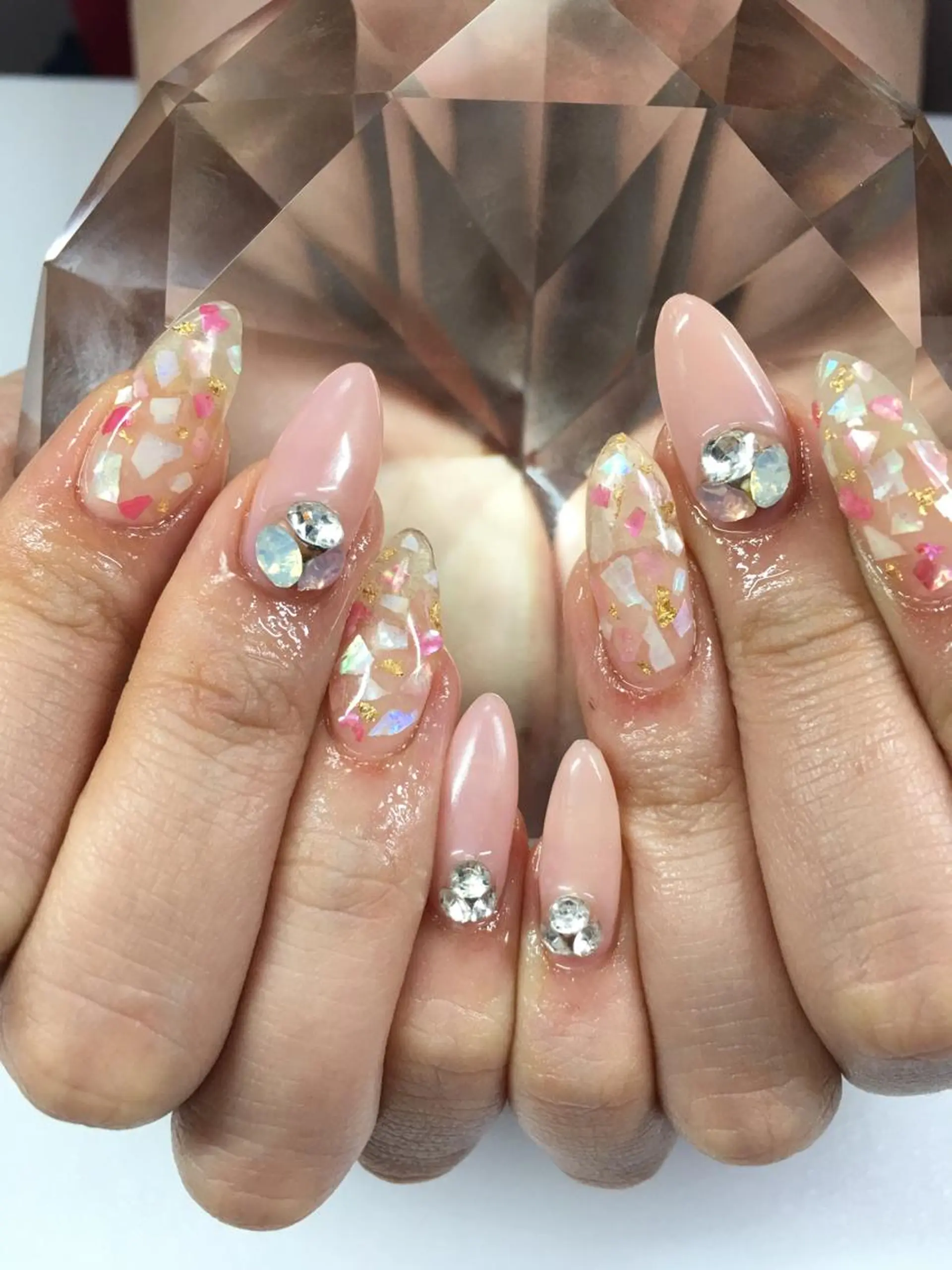 ネイル スカルプネイル ストーンネイル ハンドネイル glow_ nailのネイルデザイン