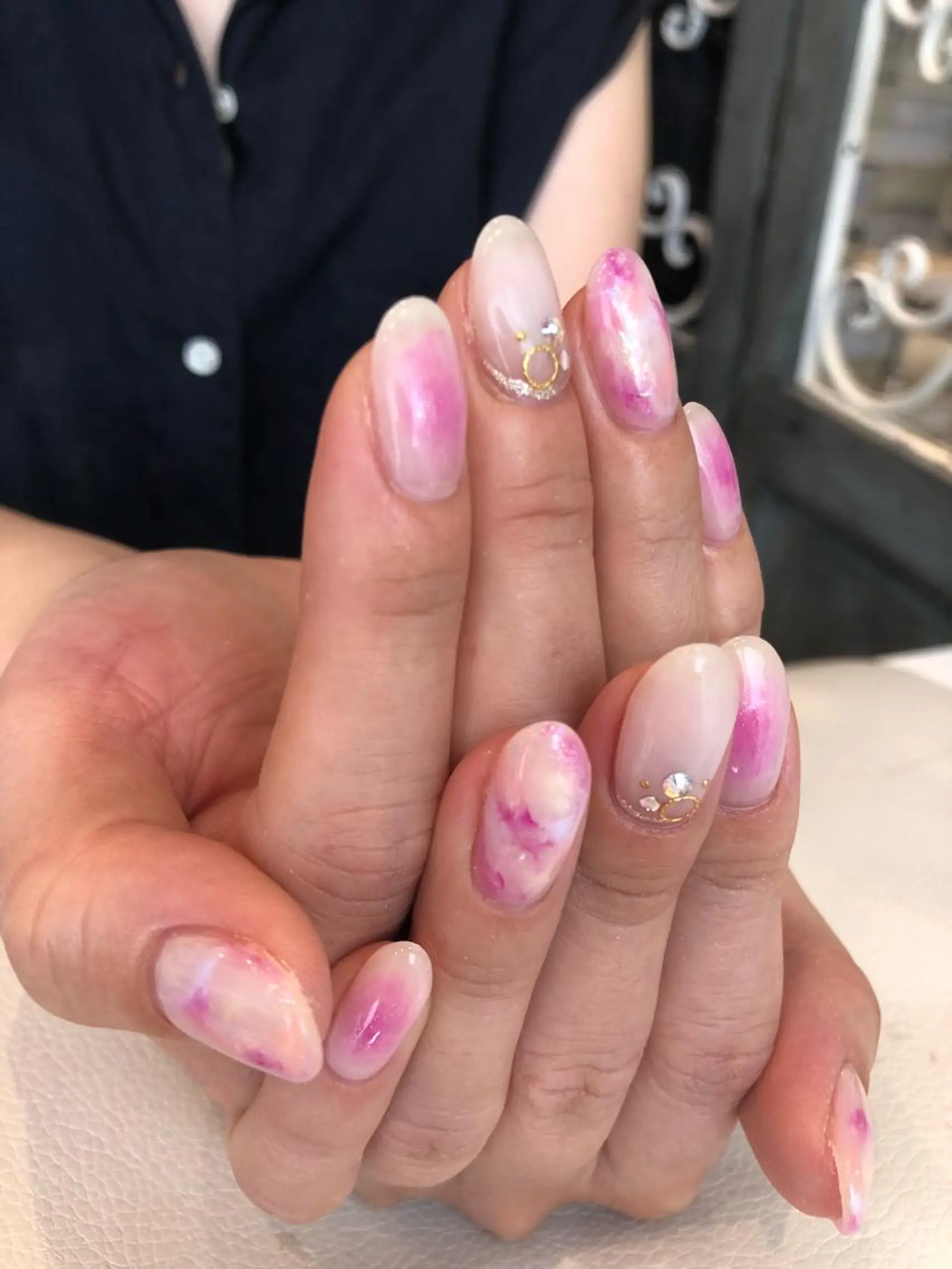 ネイル 【デザイナー】田中 美生のヘアスタイル